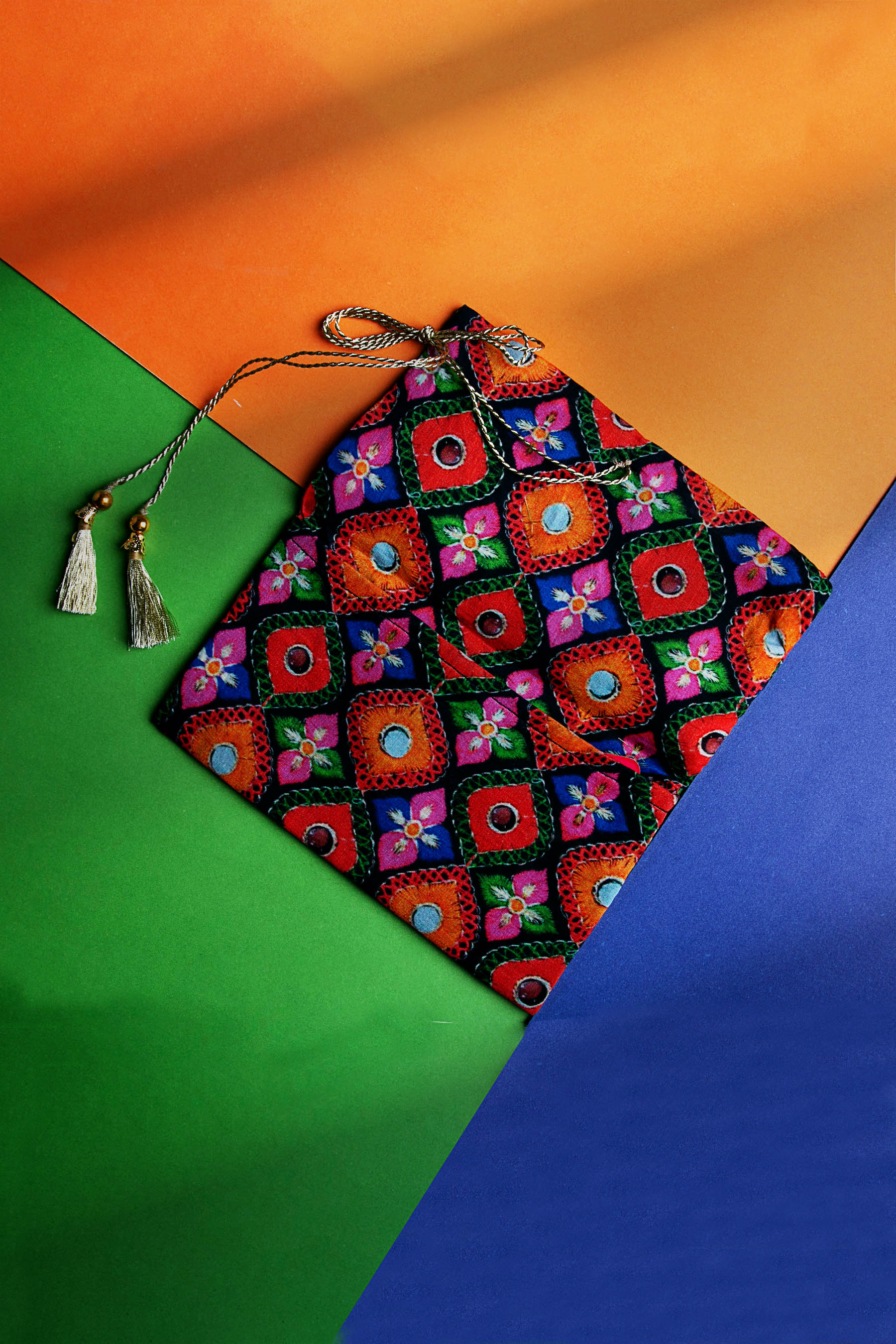 Ghar Dari Wallet in Multi coloured Printed Lawn fabric