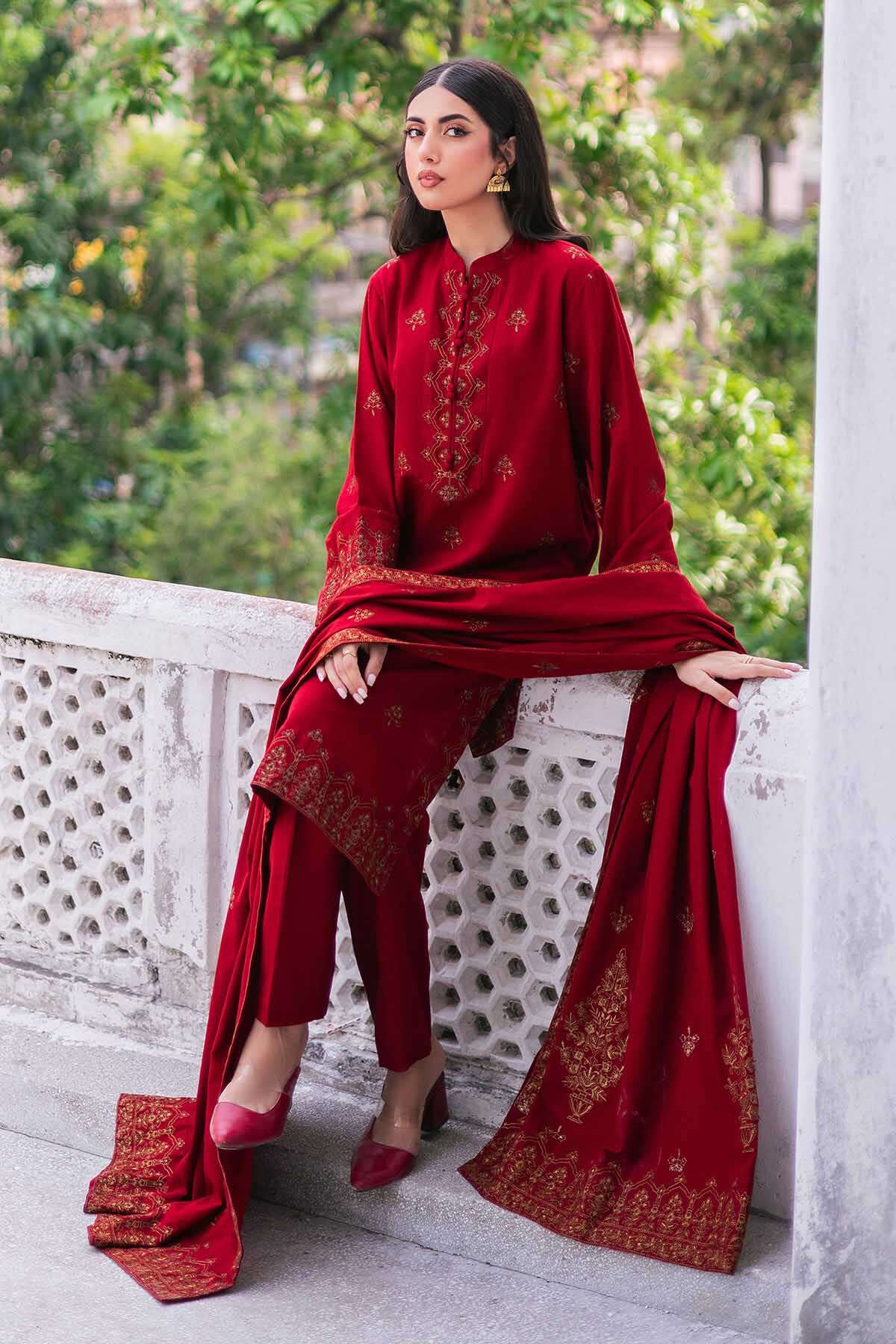 Mughal Red (CR3311)