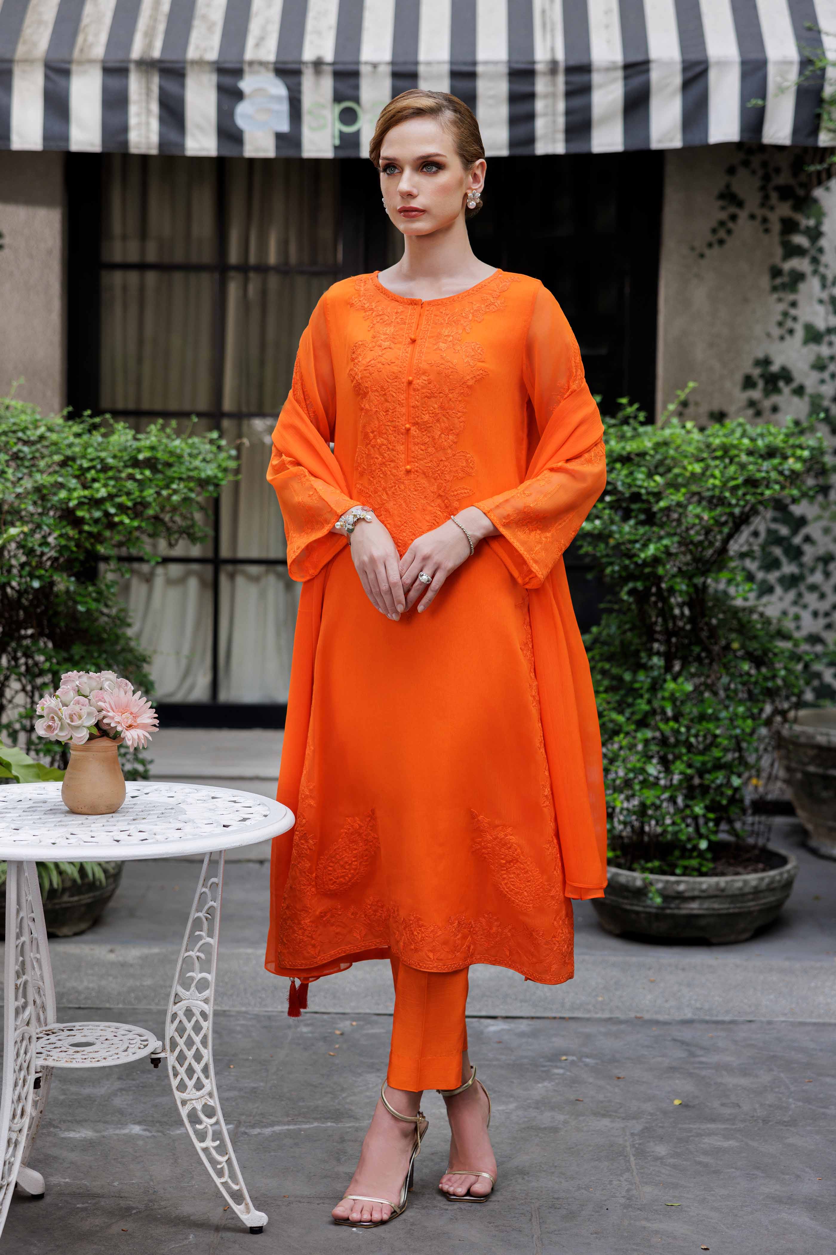 White Carpet: 3 Piece Suit Suit in Orange Chiffon (FR0979)