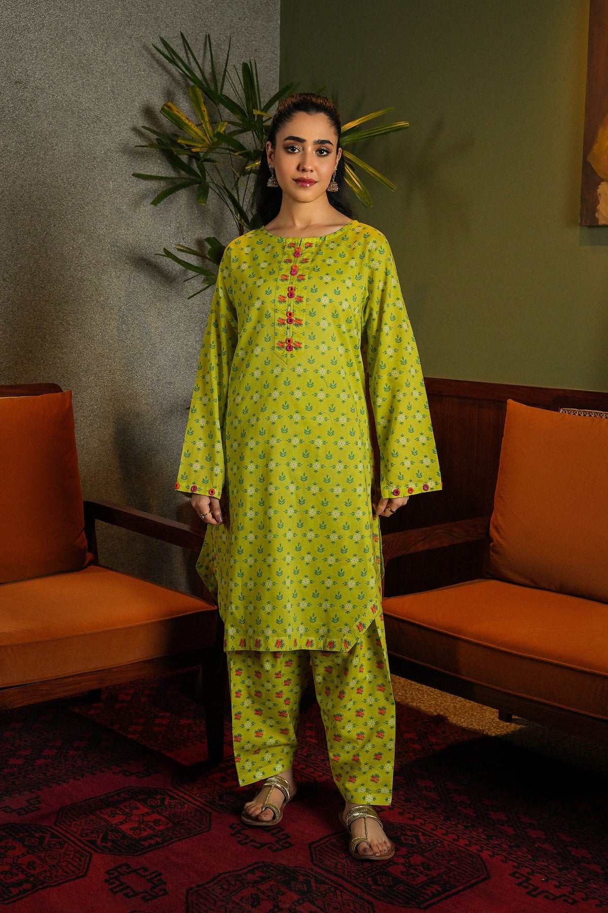 Umrao: 2 Piece Suit in Multi Lawn (TR1119)