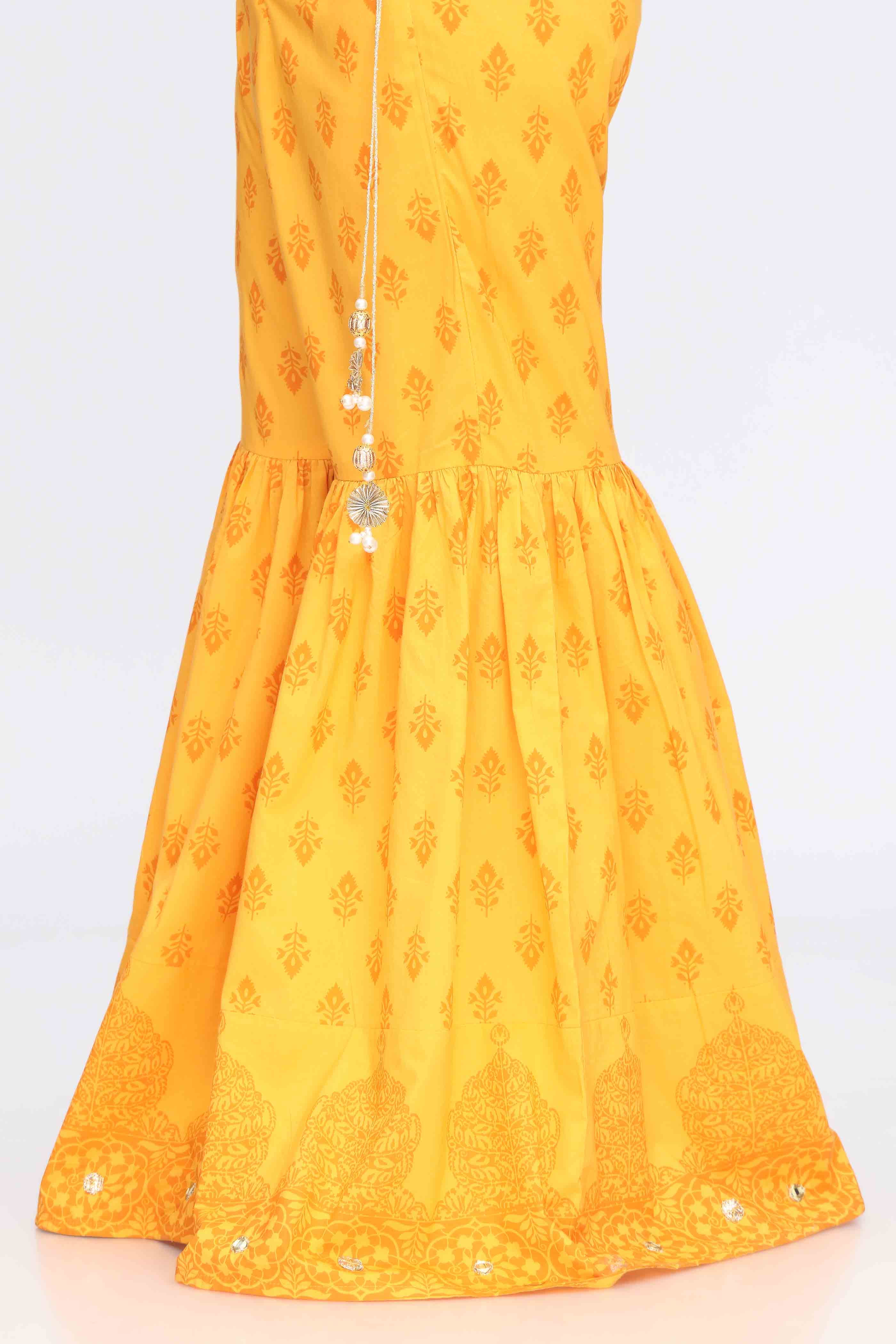 Self Yellow 1: 1 Piece Gharara in Yellow Cambric (CZ2756)