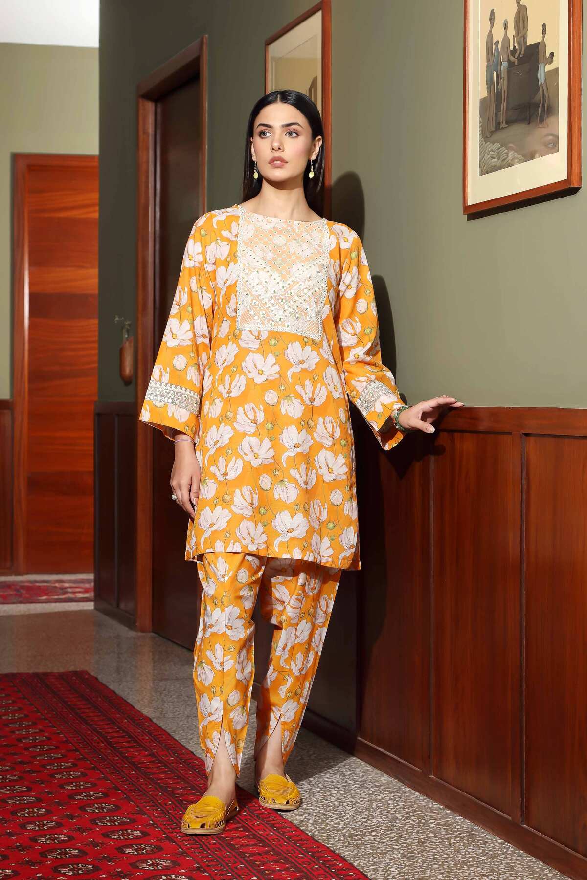 Mustard Floral 1 (TR1042)