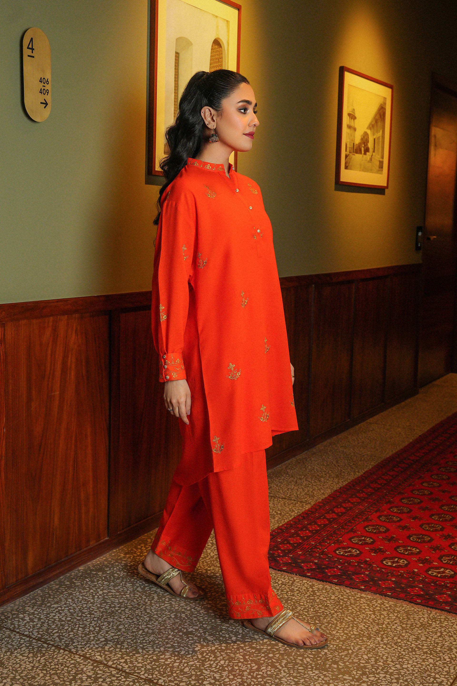 Jaleem 1: 2 Piece Suit in Orange Lawn Karandi (CR3370)