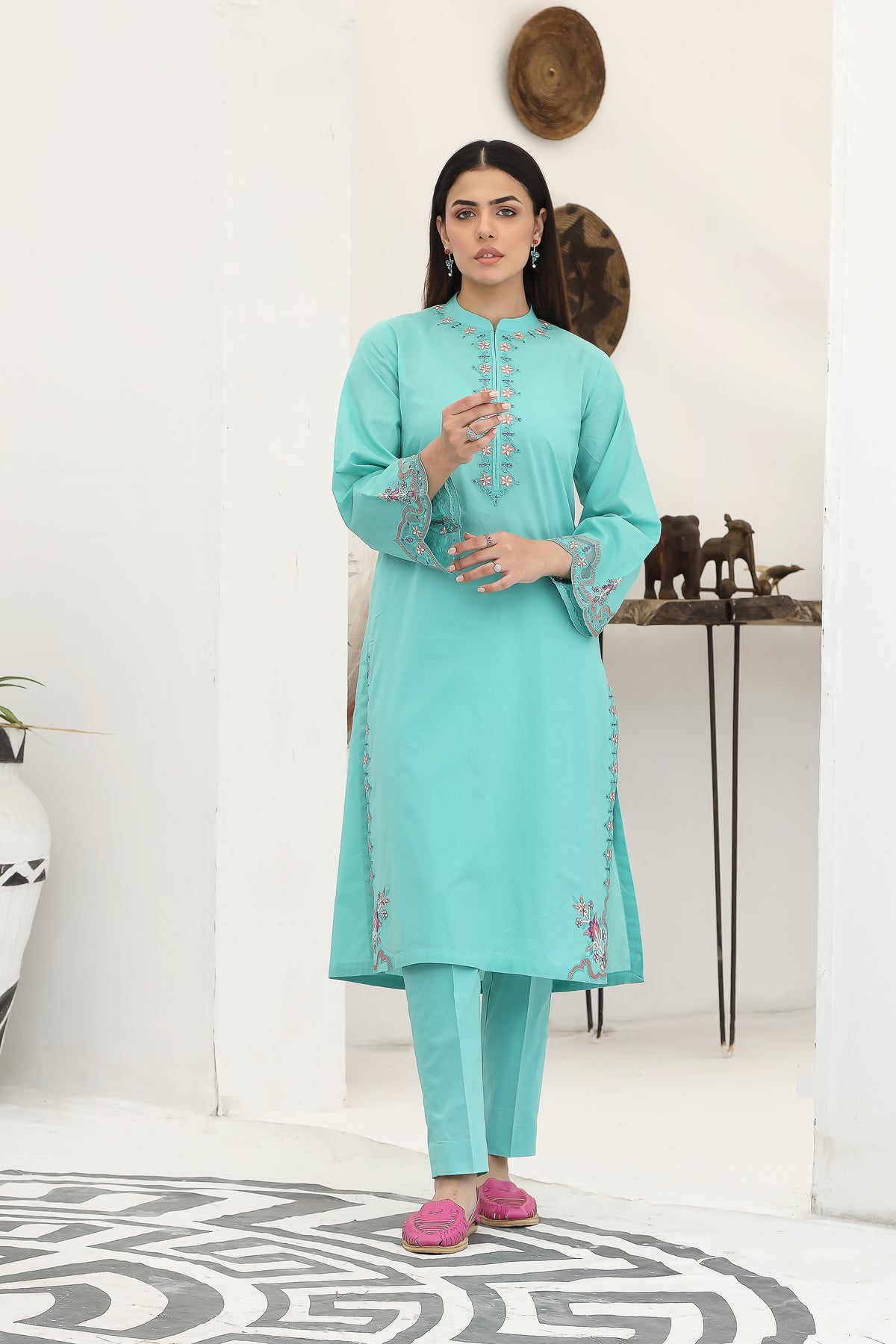 Self Blue: 2 Piece Suit in Teal Green Lawn (CR3258)