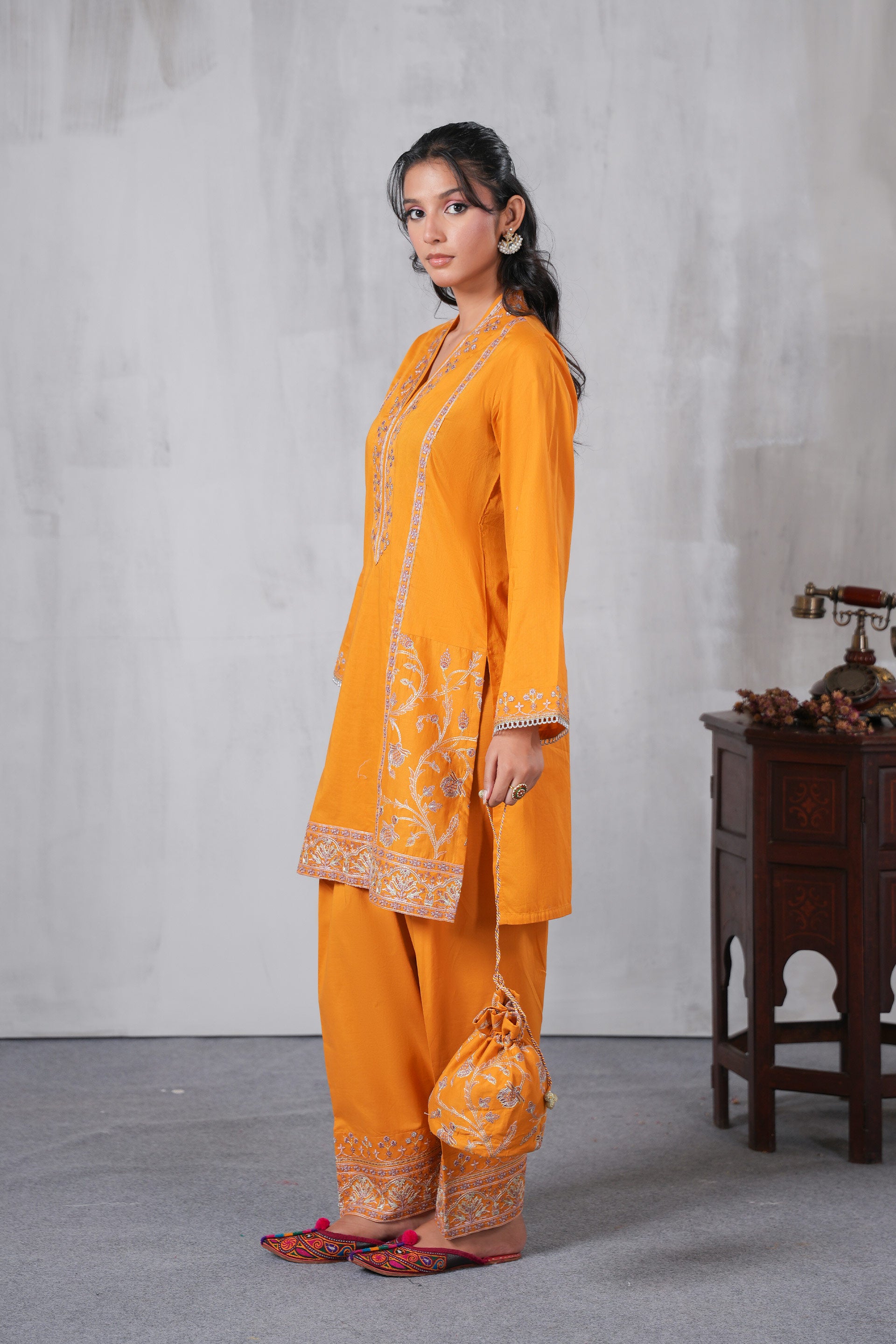 3 Piece Suit Lawn Suit (CR3491)