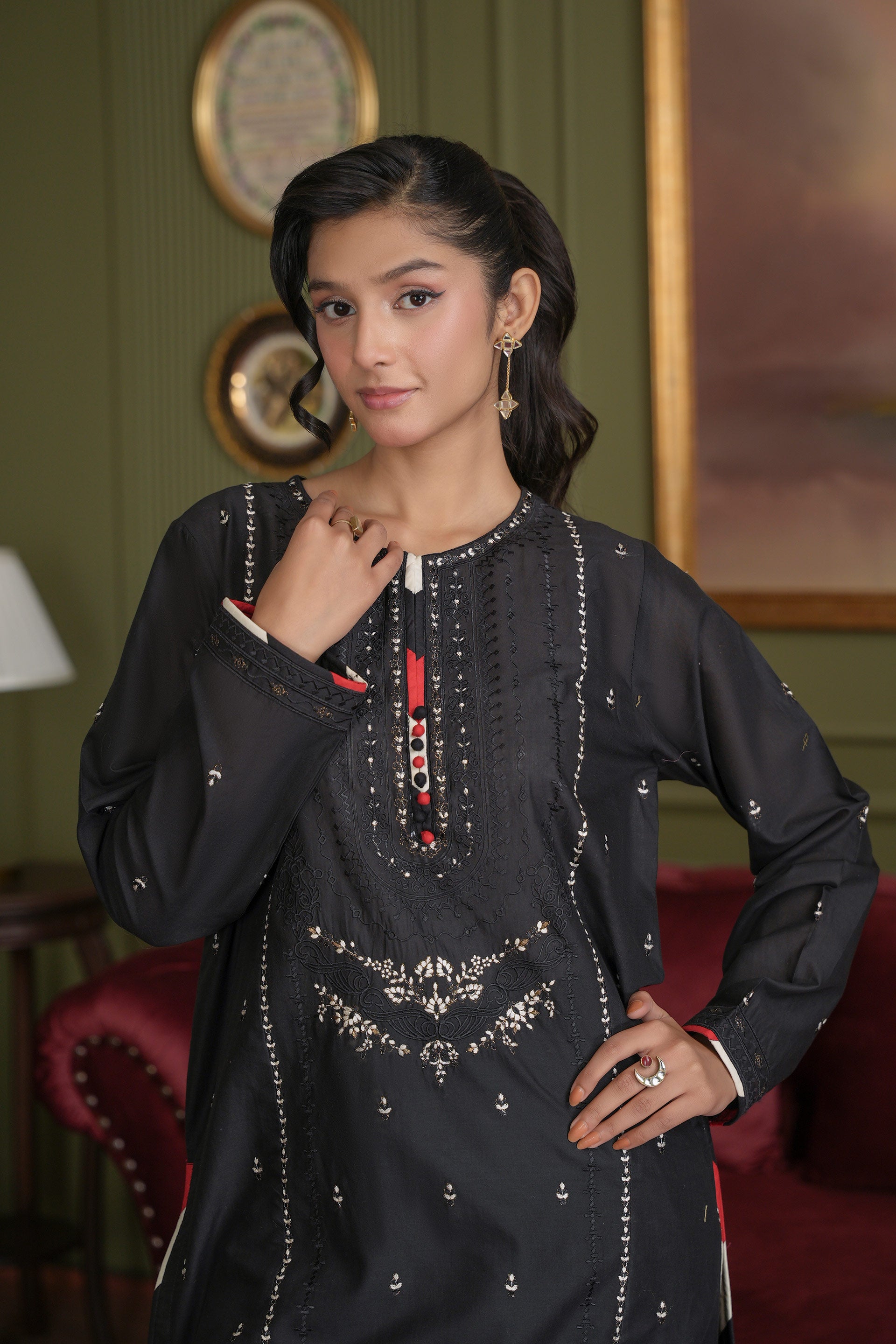 1 Piece Lawn Karandi Top (CR3496)