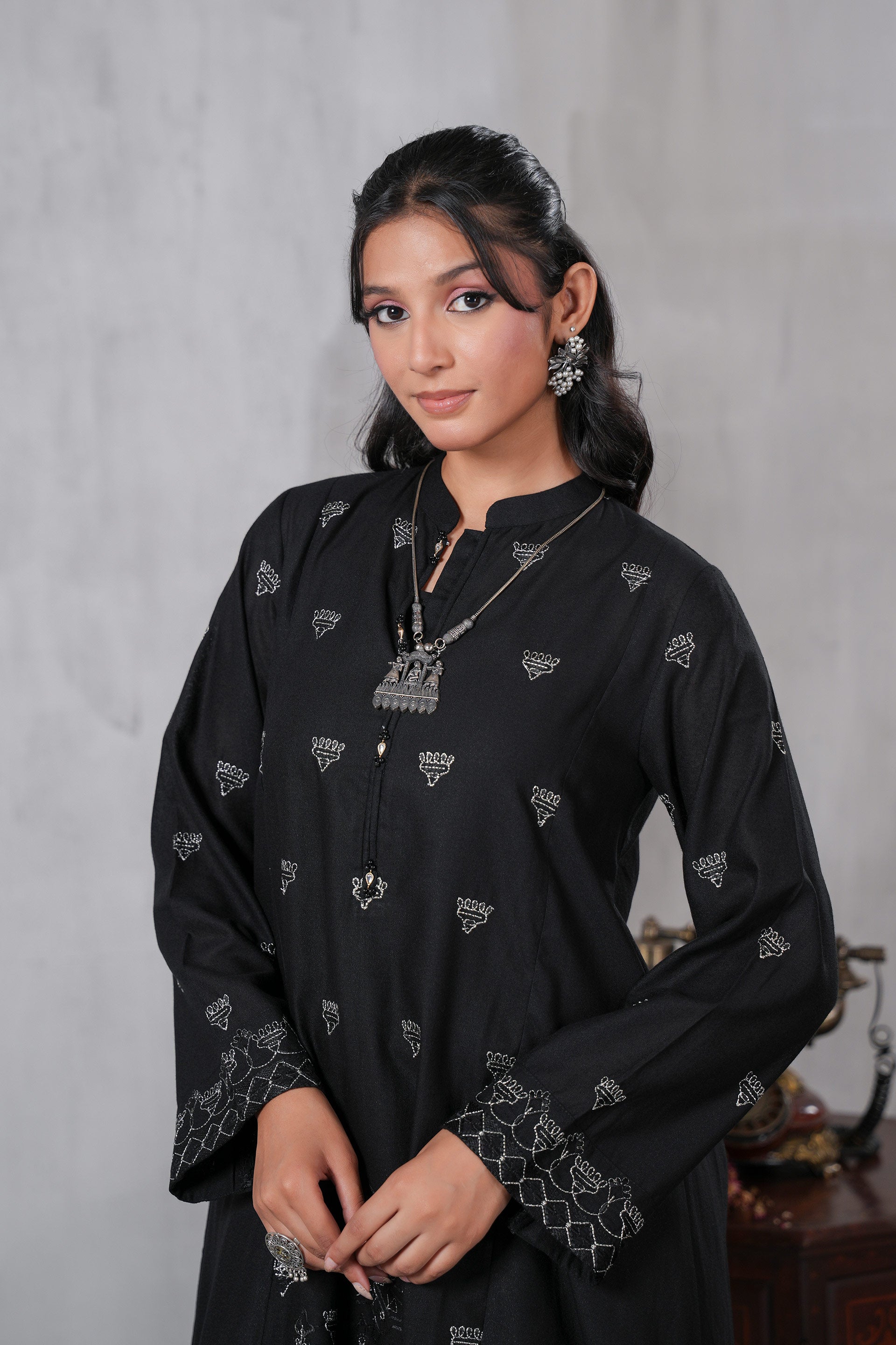 1 Piece Lawn Karandi Frock (CR3513)