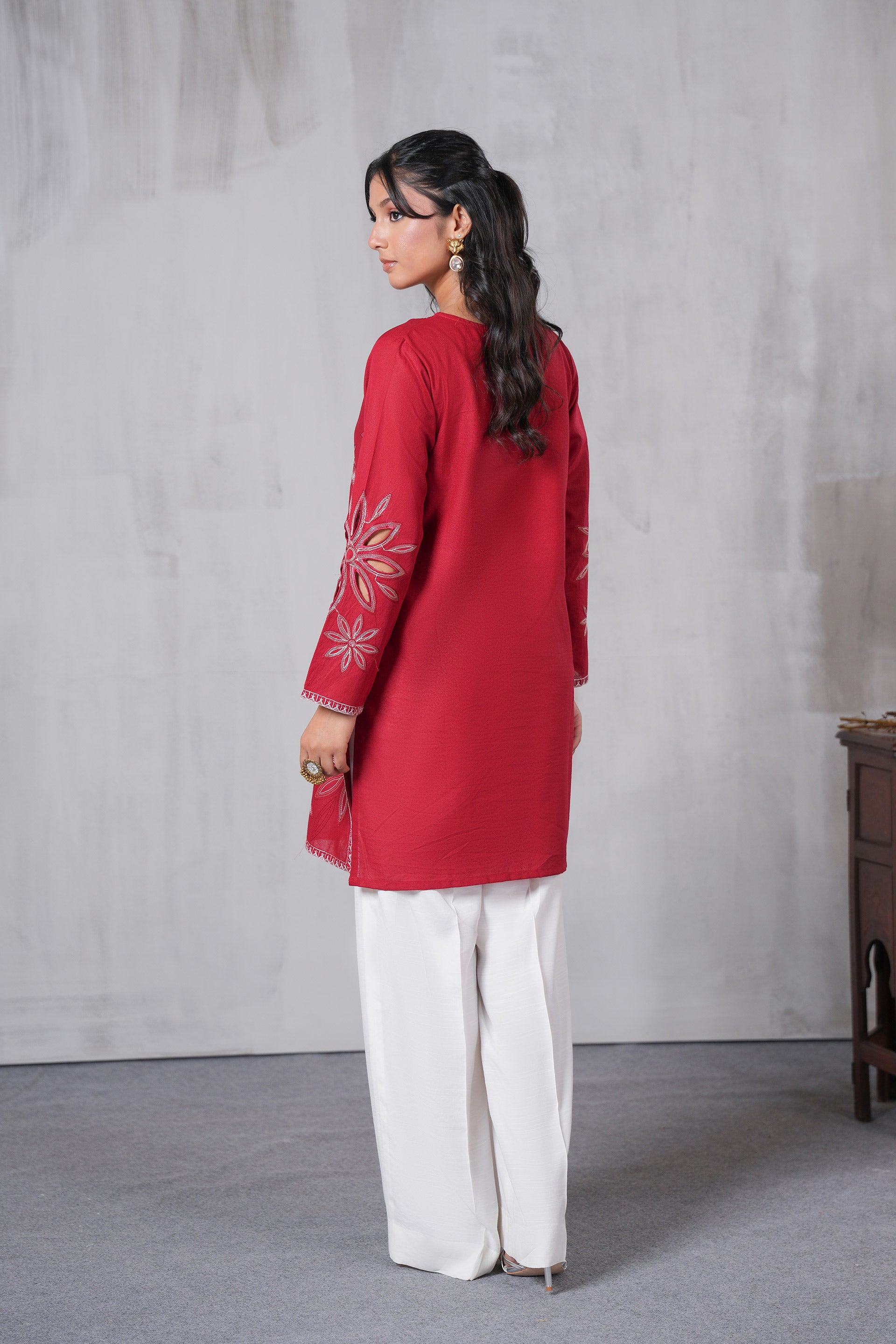 1 Piece Lawn Karandi Top (CR3530)