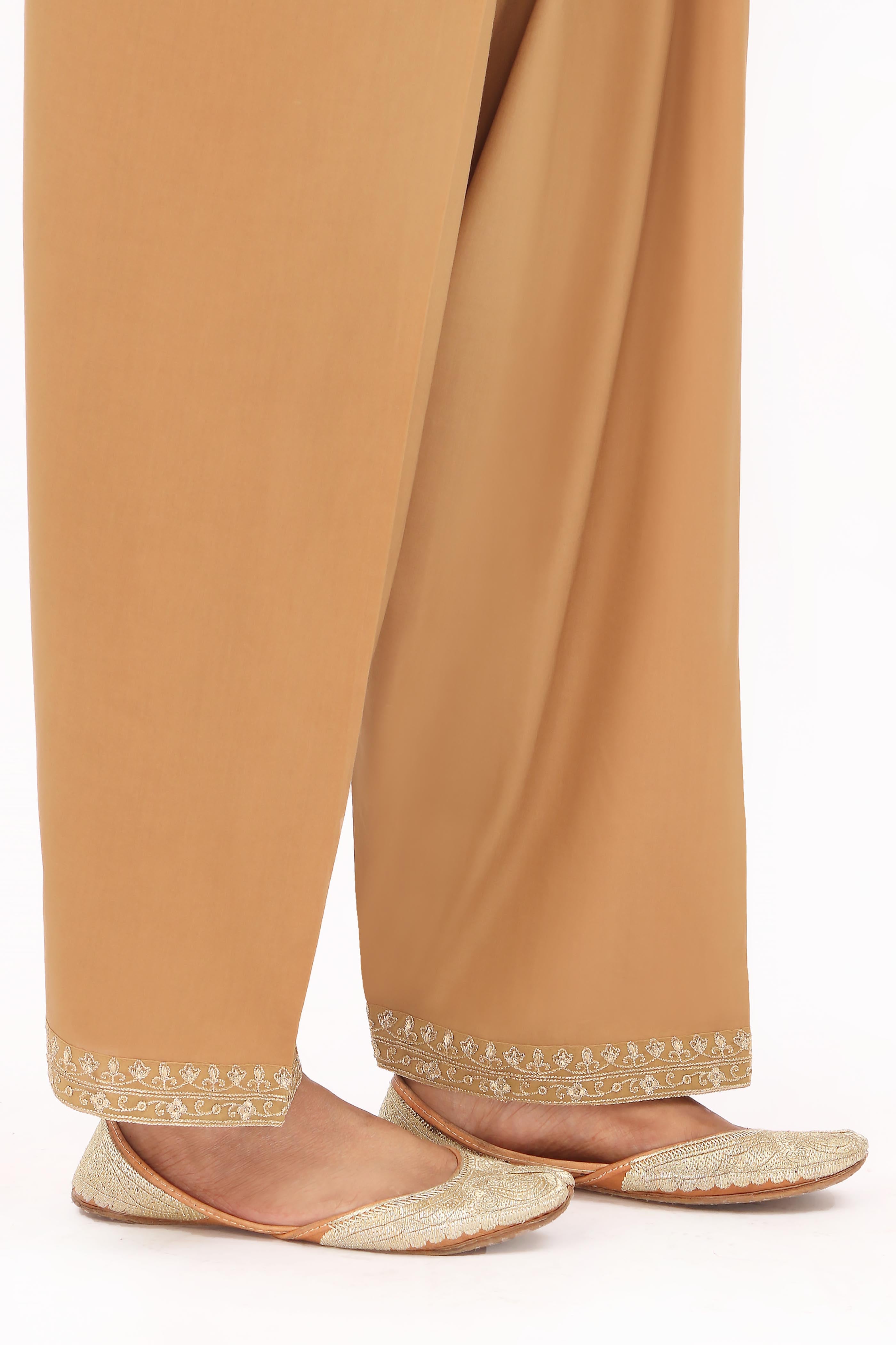 Beige Tilla 3: 1 Piece Shalwar in Beige Cambric (CZ3160)