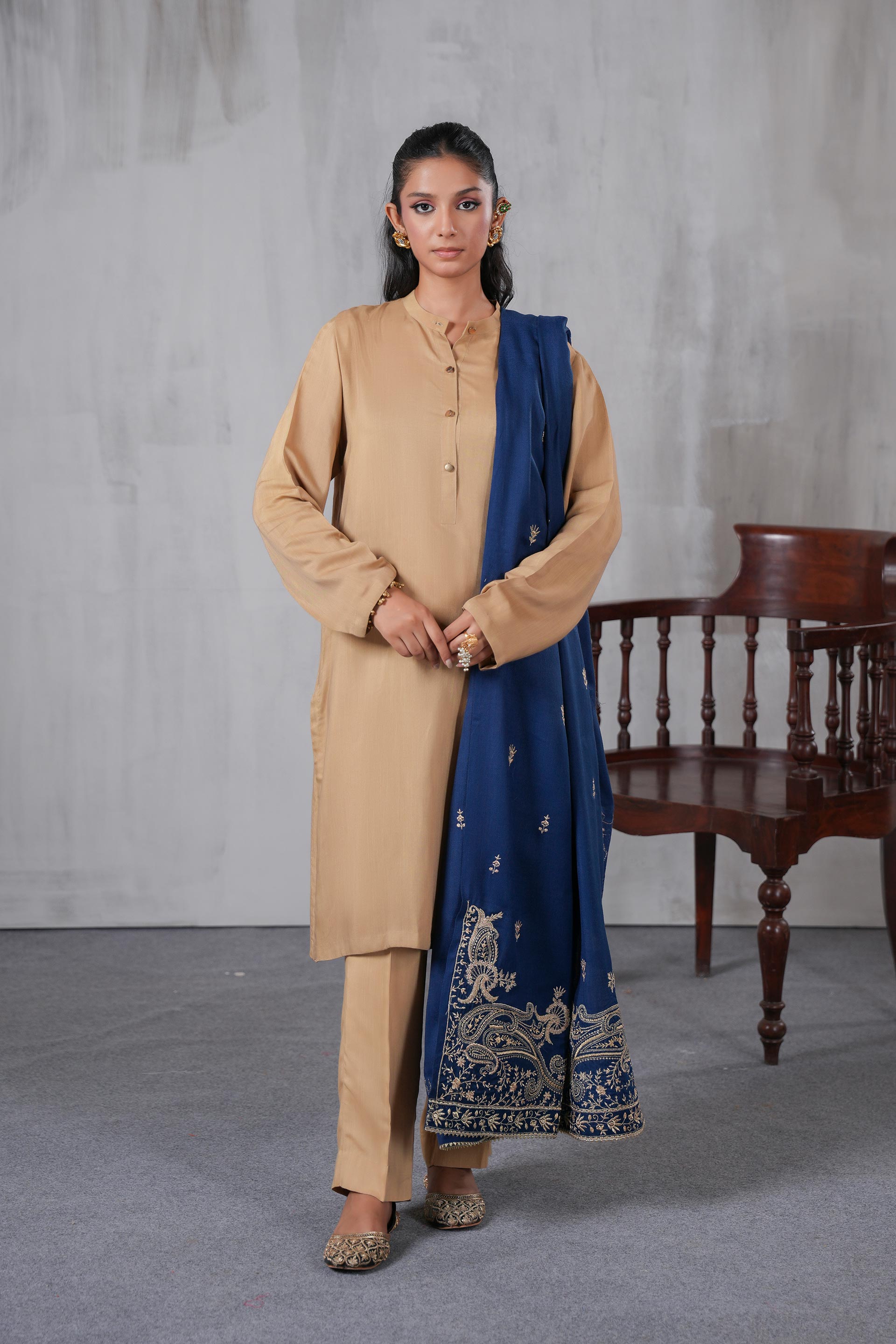 1 Piece Wool Shawl (CZ3197)