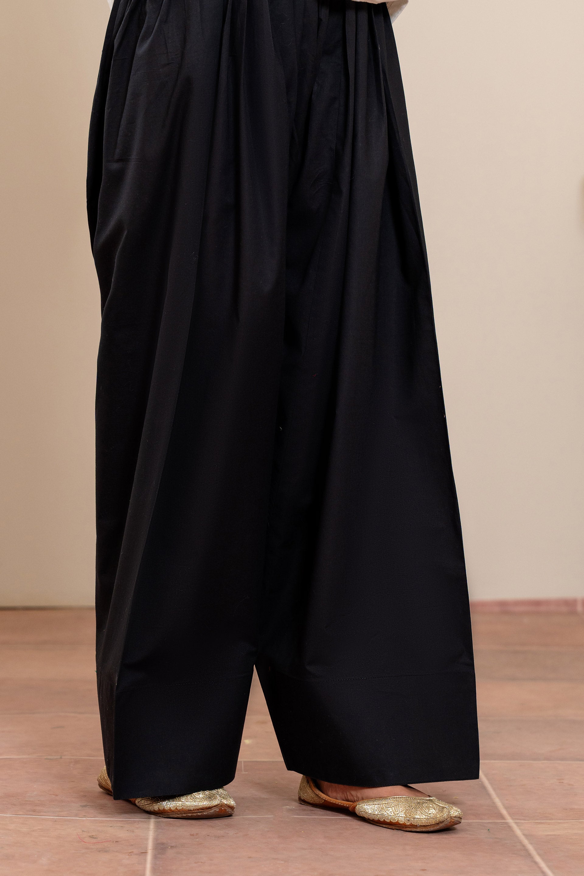 1 Piece Cambric Shalwar (CZ3252)