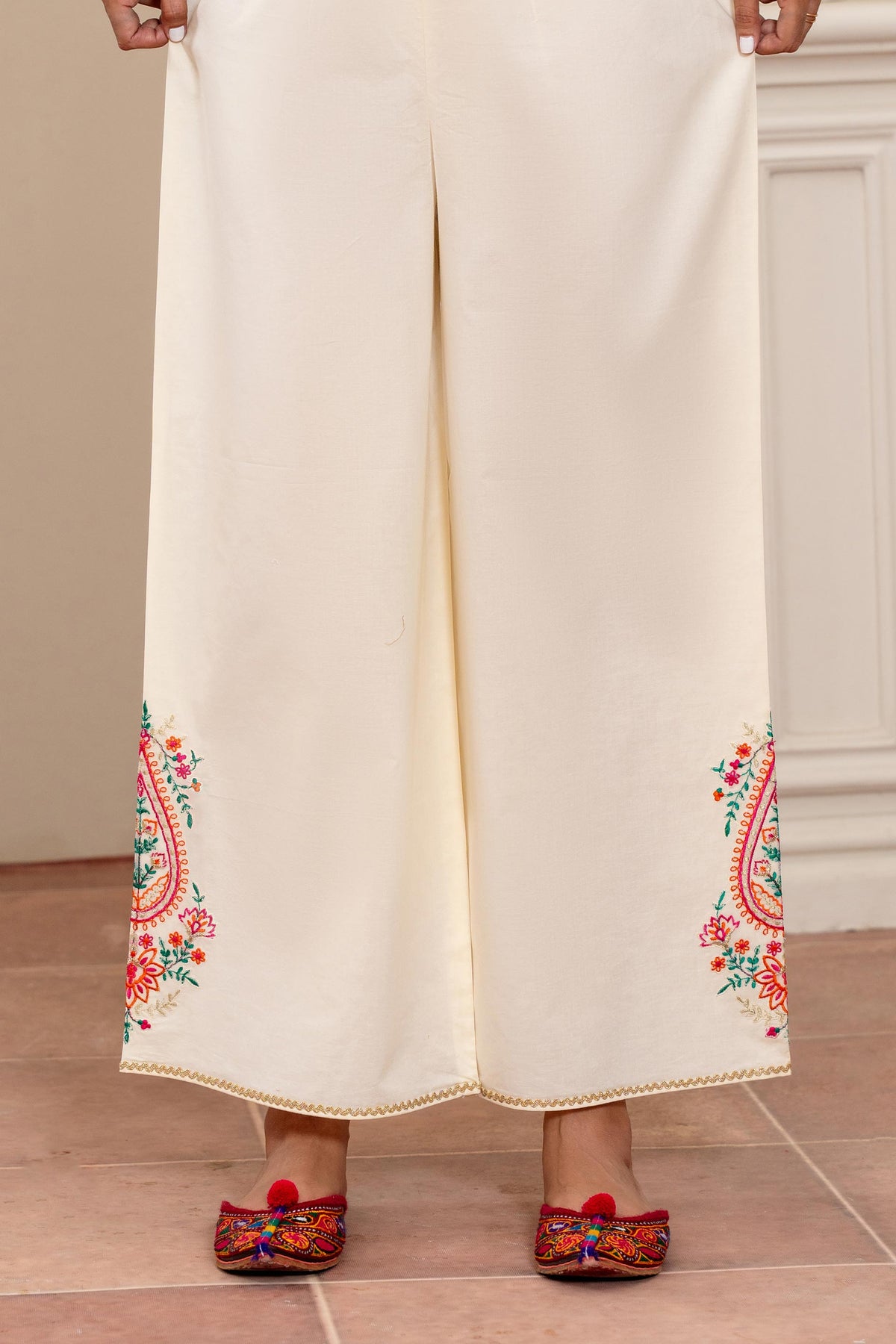 1 Piece Culottes in Off White Cambric (CZ3261)