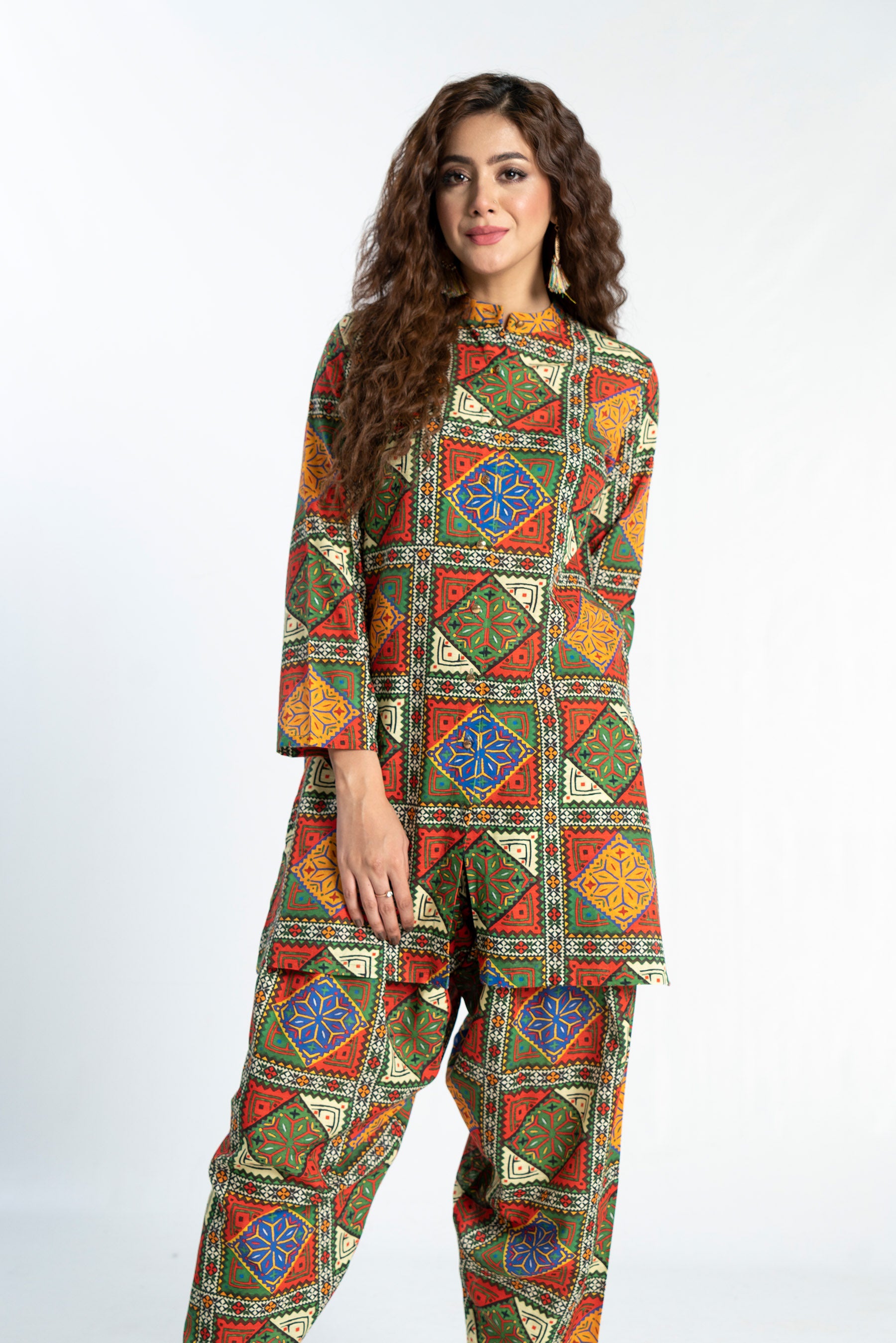 Mix Ralli Patch in Multi coloured Printed Slub Khaddar fabric 2