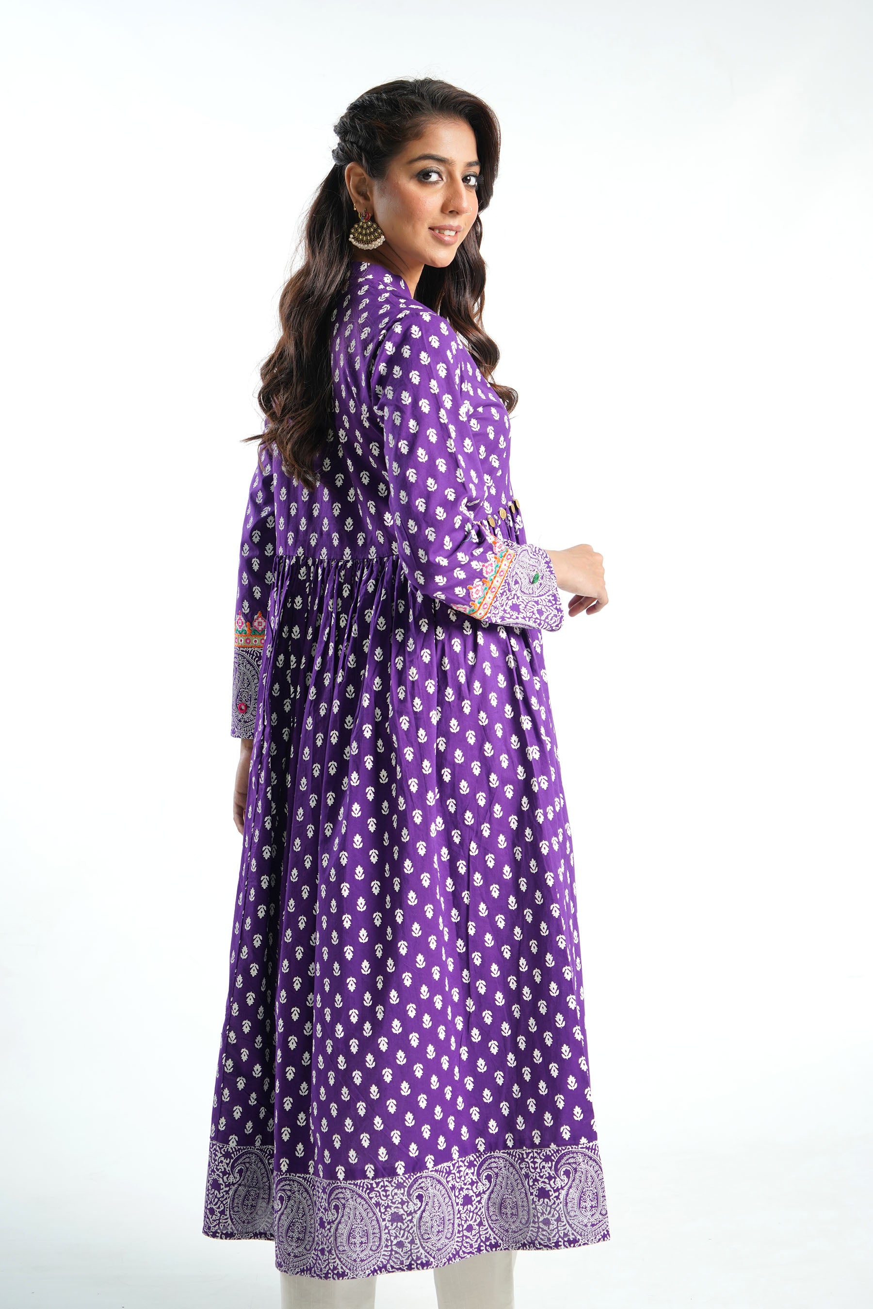 Purple Paisley 5 in Purple coloured Cambric fabric 3
