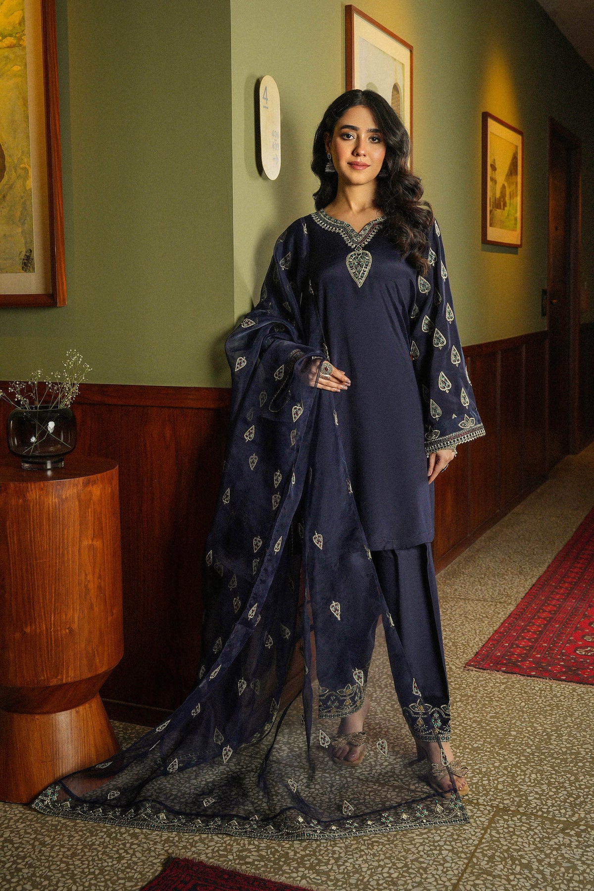 Blue Pan Paisley: 3 Piece Suit Suit in Navy Blue Raw Silk (FR0971)