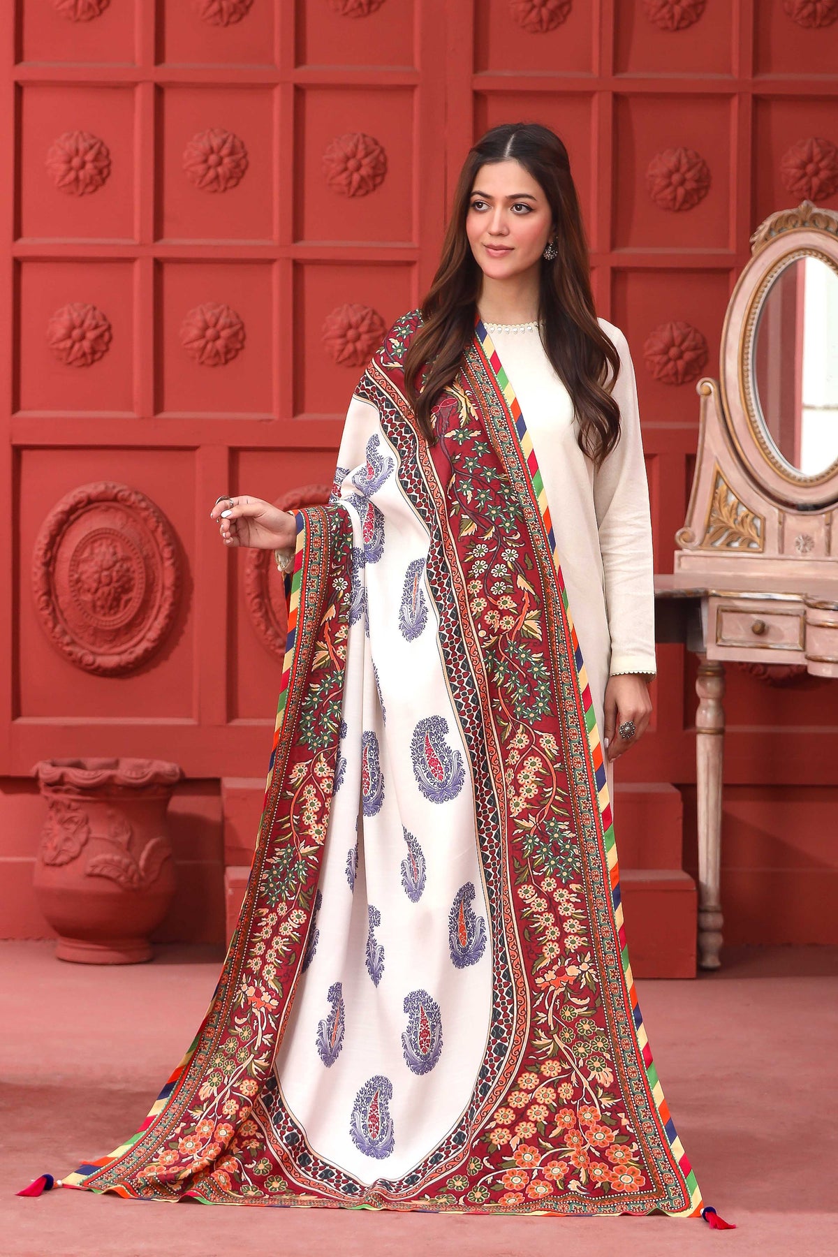 Multi Paisley 1: 1 Piece Dupatta in Multi Raw Silk (FZ0793)