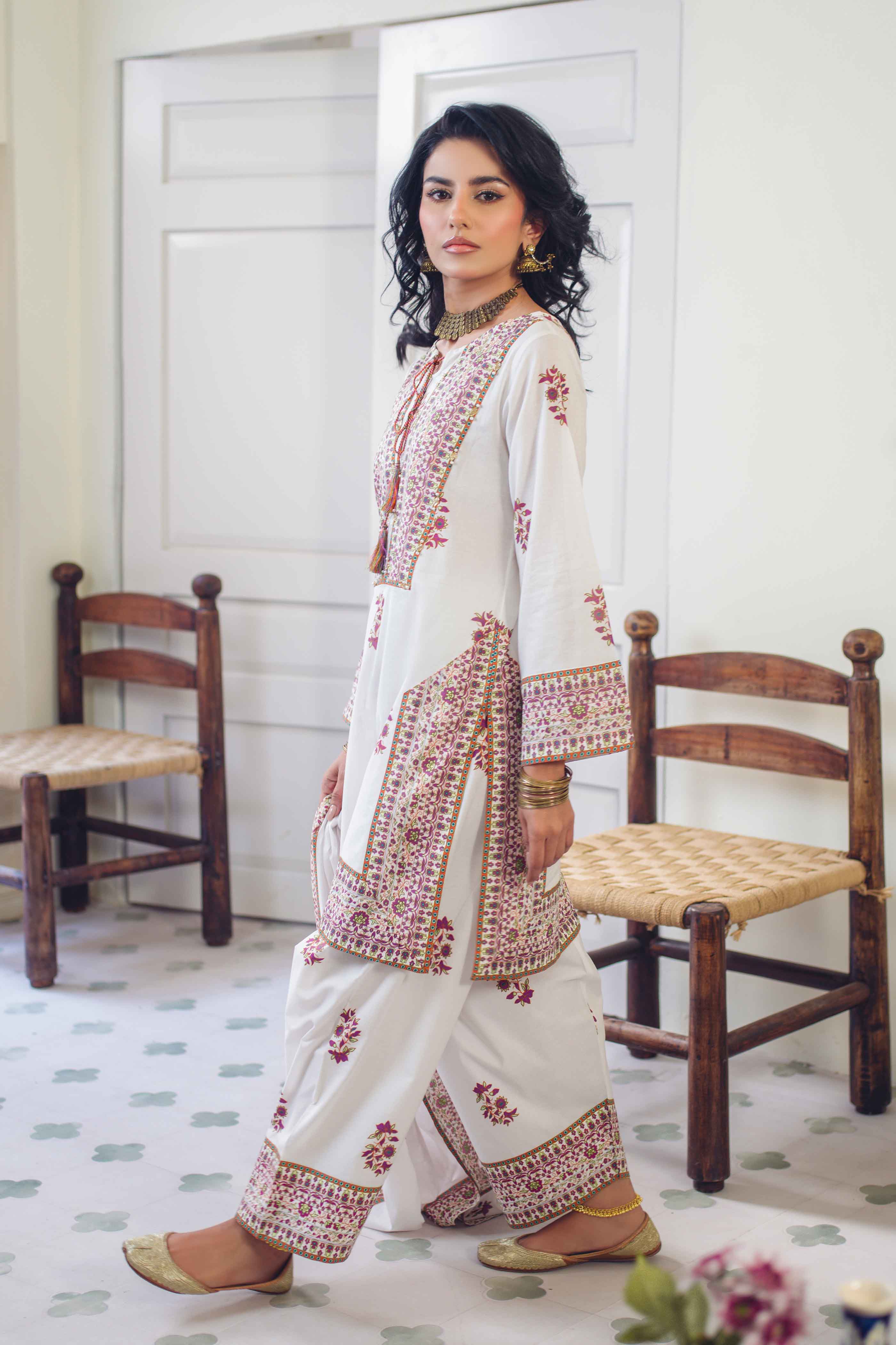 Gardenia Glam: 3 Piece Suit Suit in Multi Lawn (TR1139)