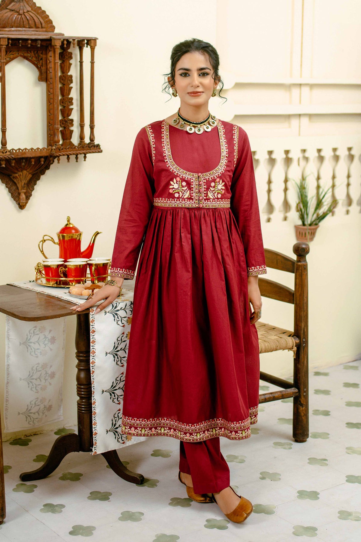 2 Piece Suit in Maroon Lawn (CR3423)