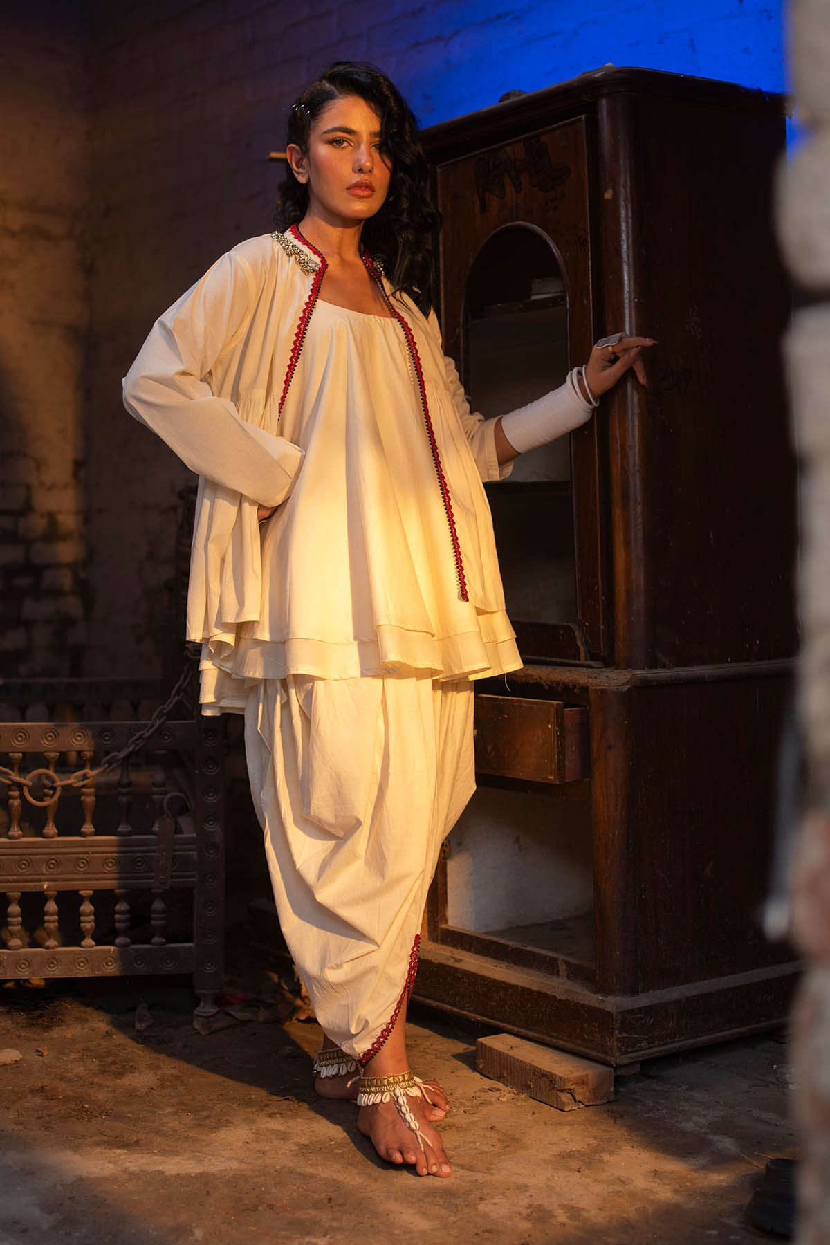 Naqshi Shalwar (CZ3092)