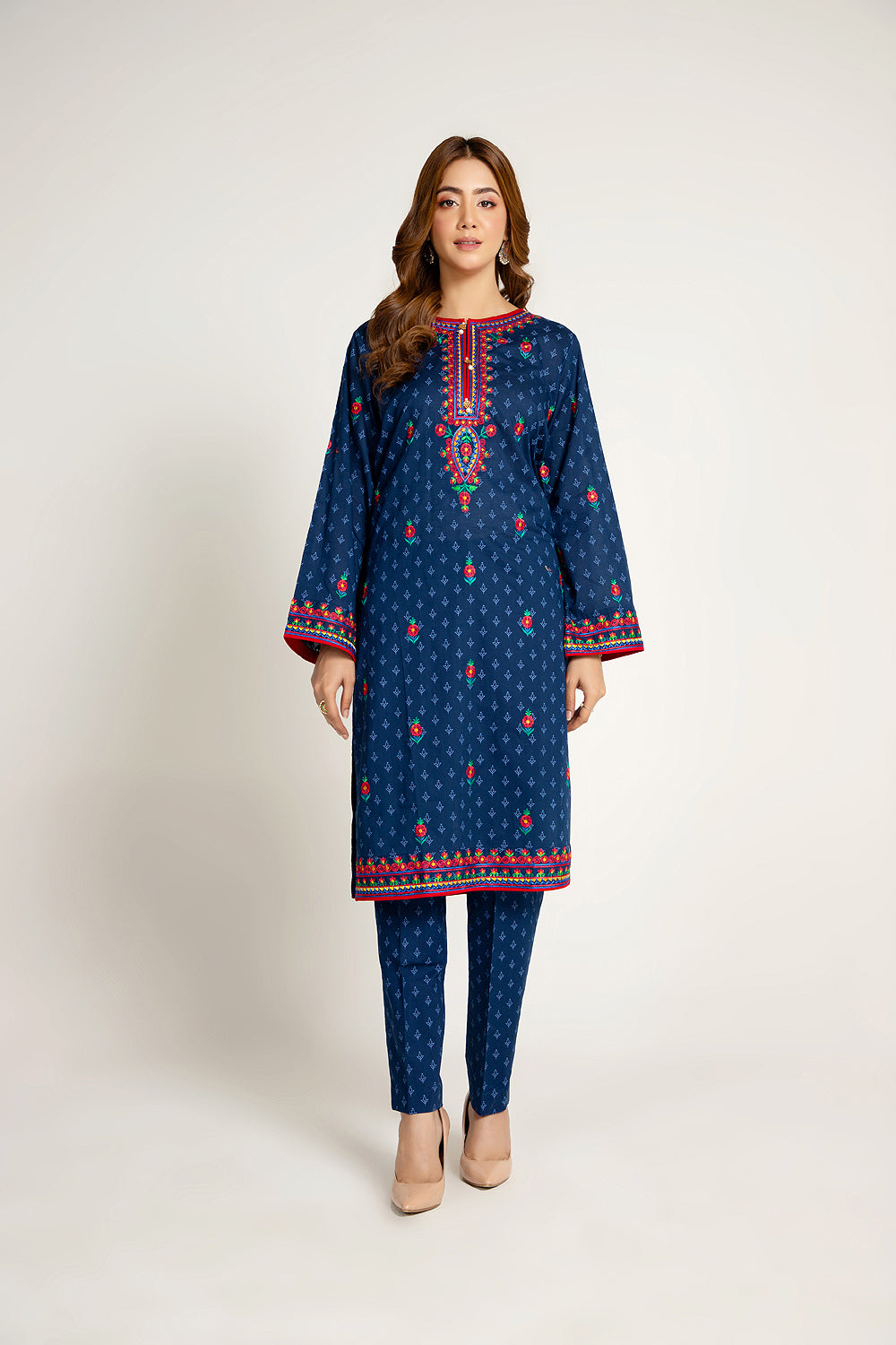 Rosey Blue: 2 Piece Suit in Blue Lawn (CR3240)