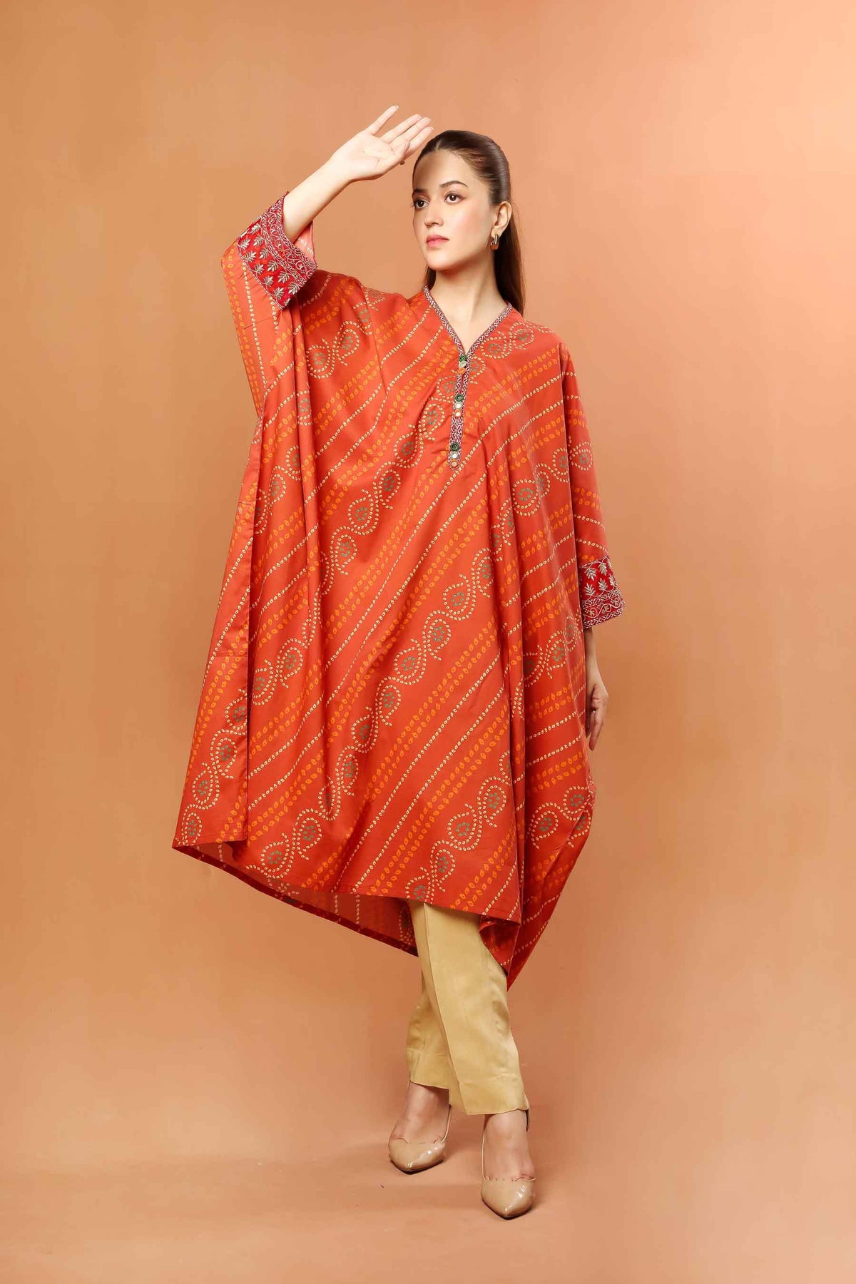 Red Kaftan (TR1054)