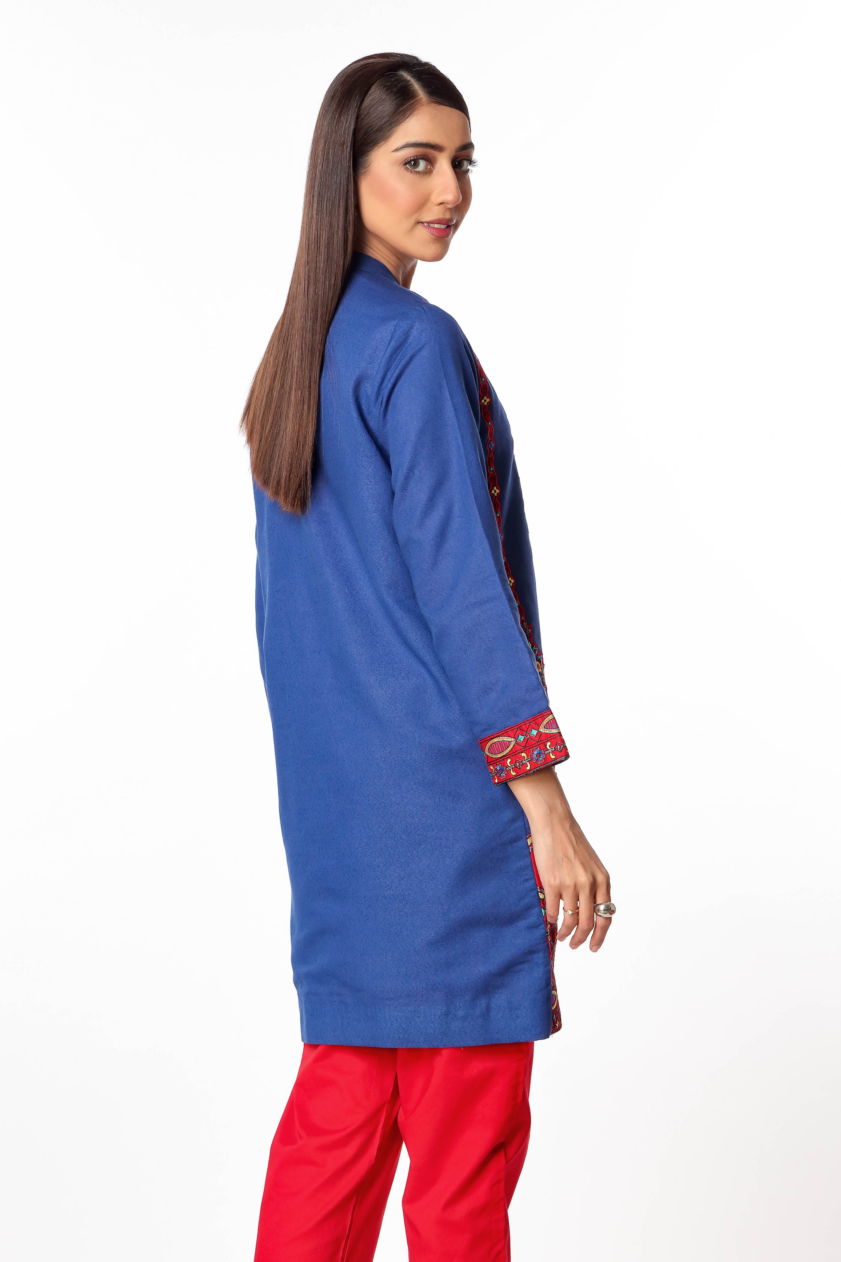 Boxy Jacket in Blue coloured Lawn Karandi fabric 3