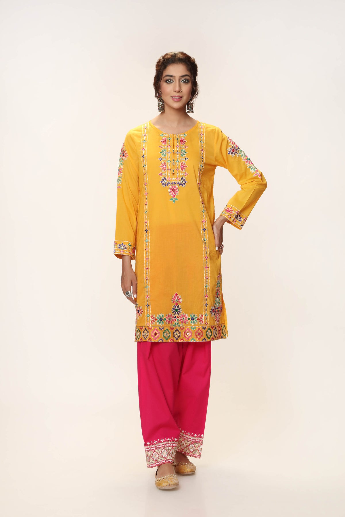 Yellow Kantha 1(CR3048)