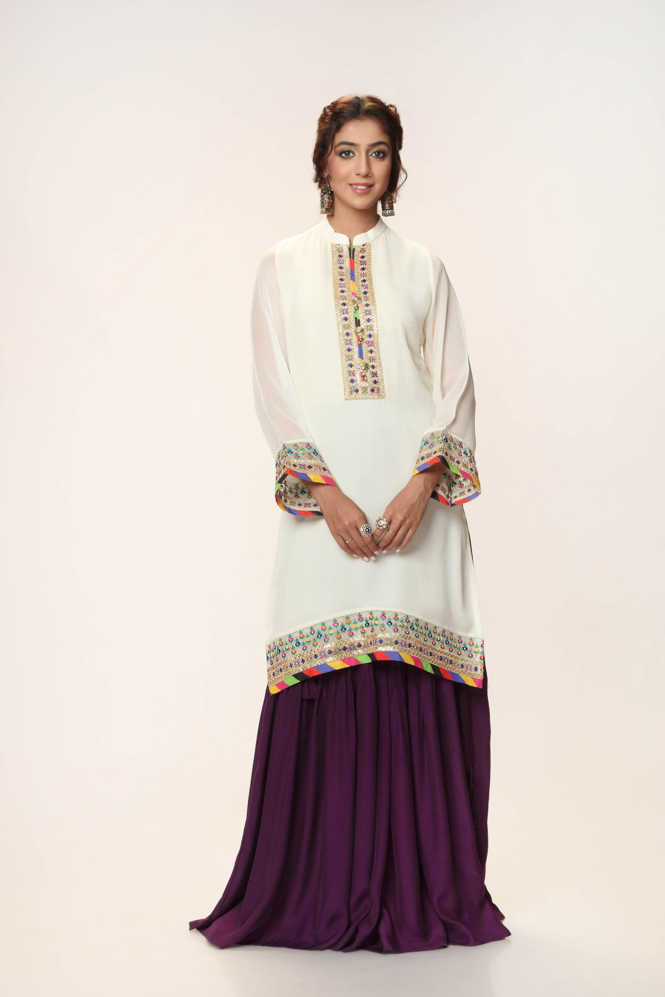 Coloured Patti Neck in Off White coloured Pak Chiffon Printed fabric