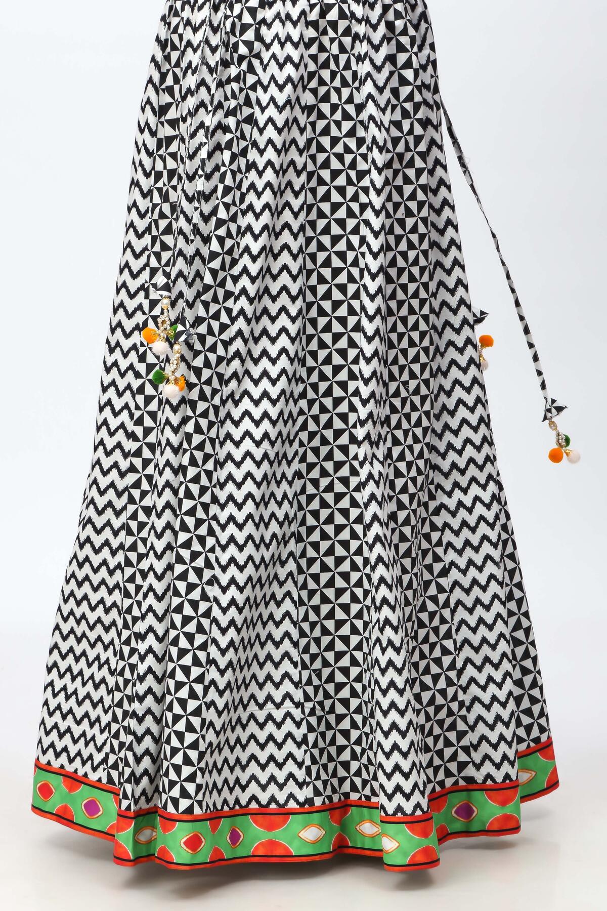 Chevron Skirt (CZ3001)