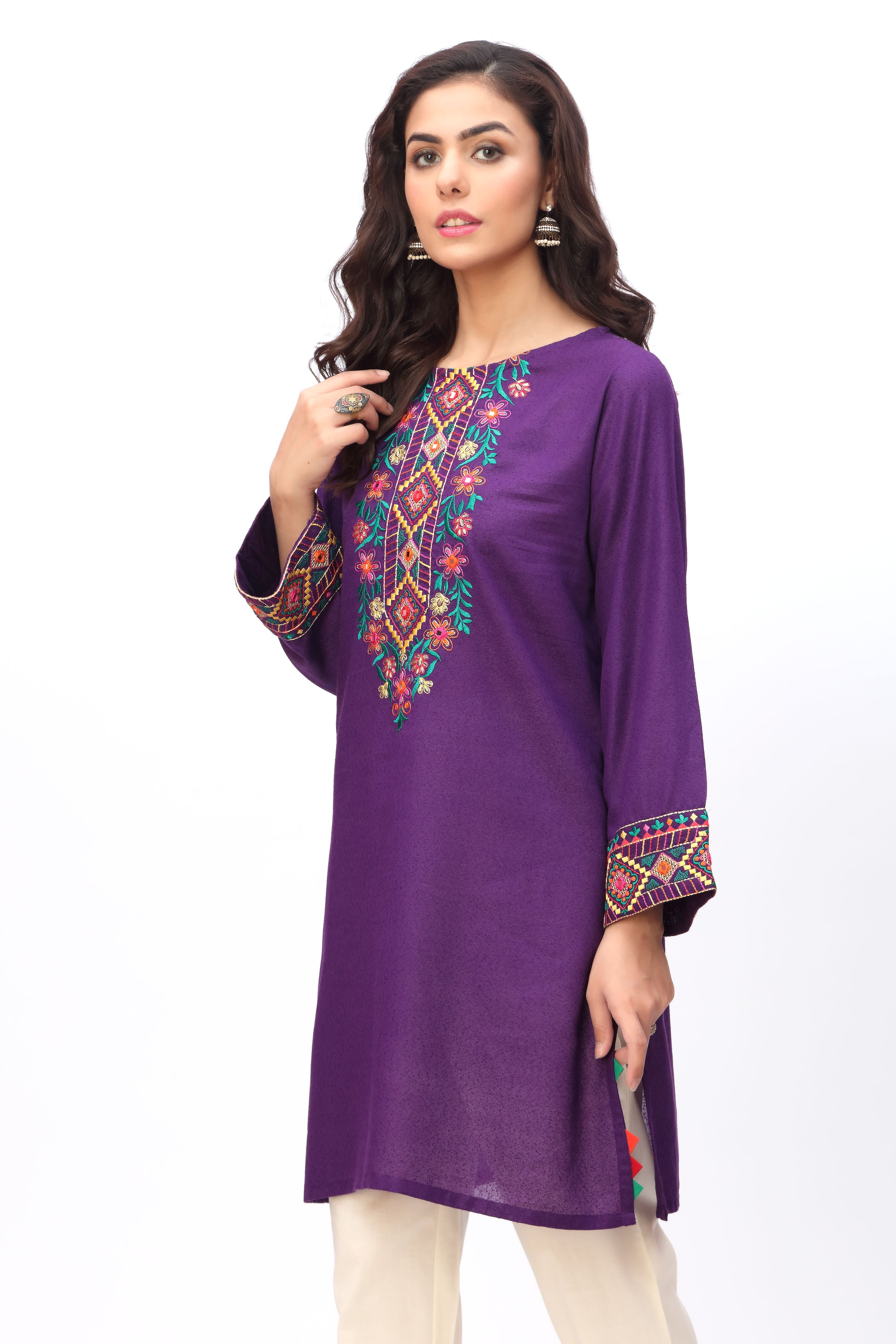 Phool Sheesha 2 in Purple coloured Lawn Karandi fabric 2