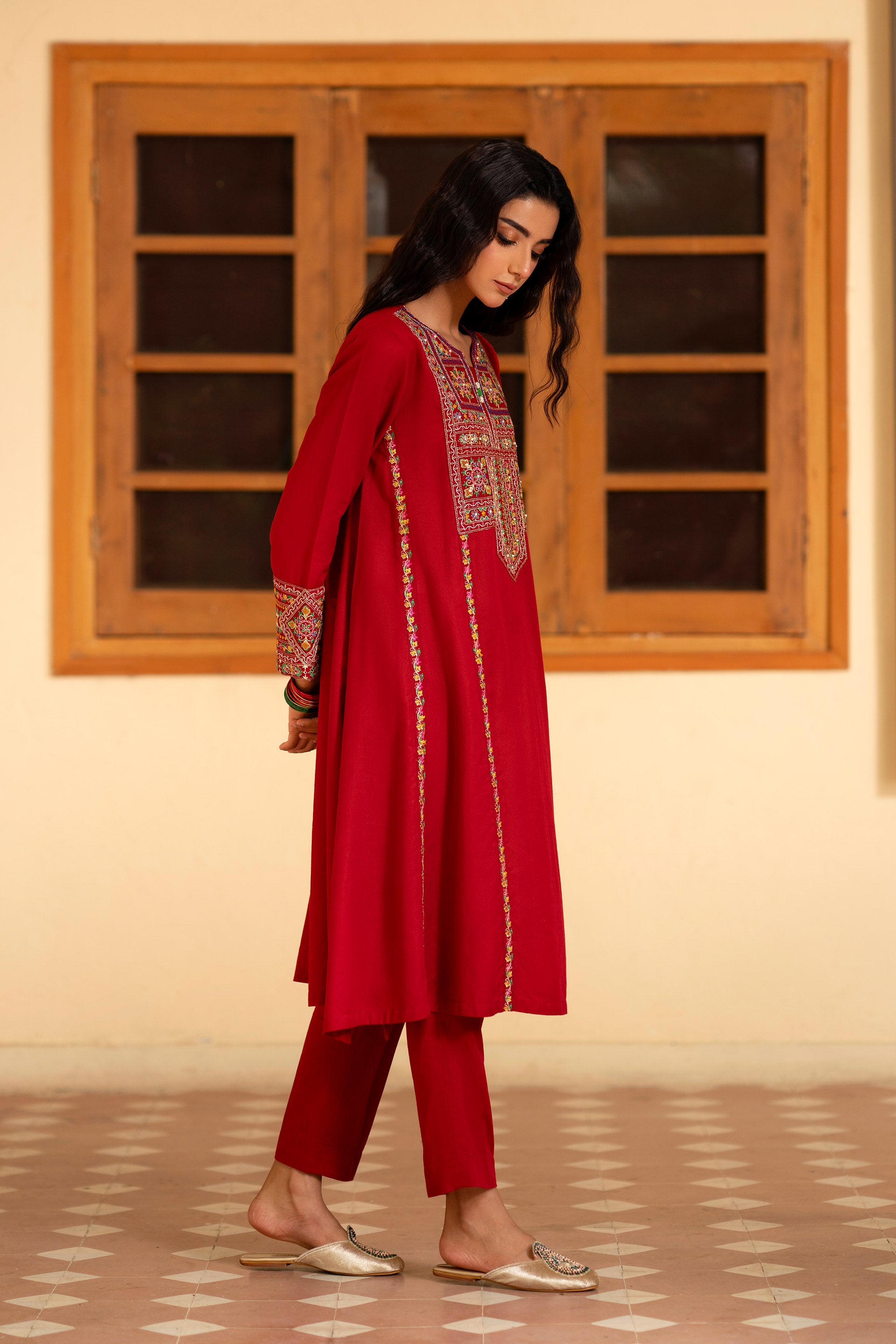 1 Piece Lawn Karandi Frock (CR3520)