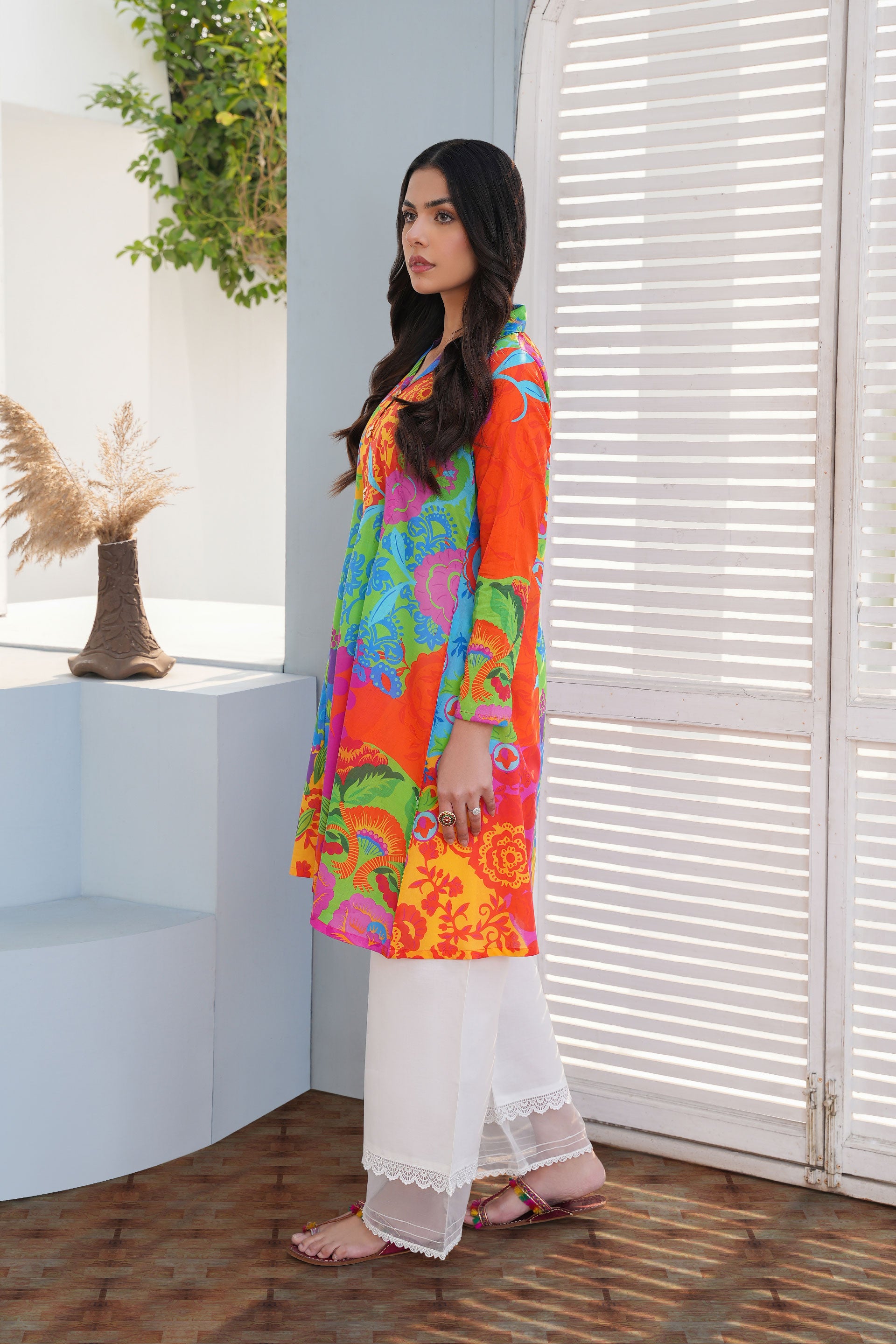 Big Phool Print: 1 Piece Frock in Multi Lawn (TR1078)