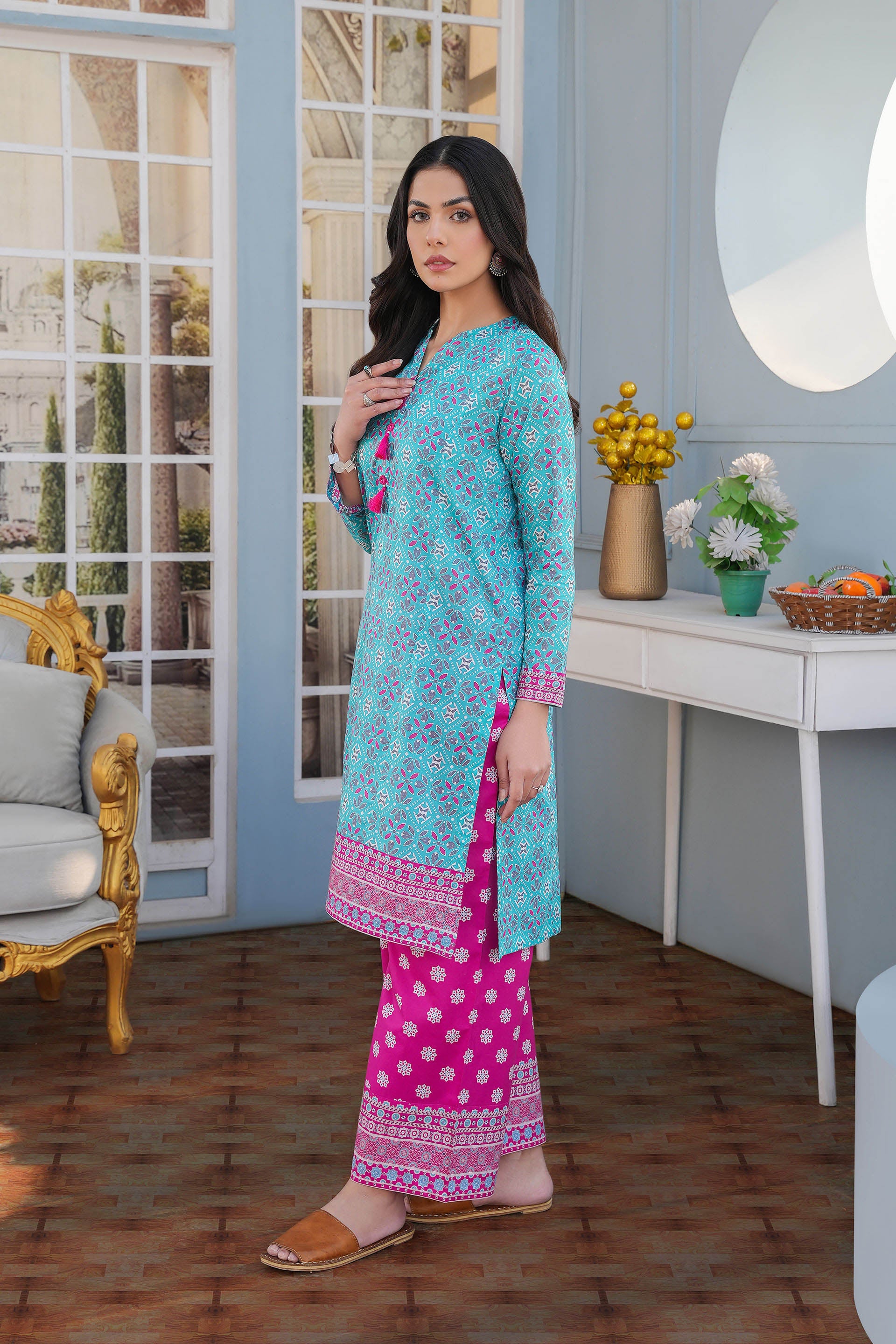 Asra E Noor: 2 Piece Suit in Multi Lawn (TR1082)