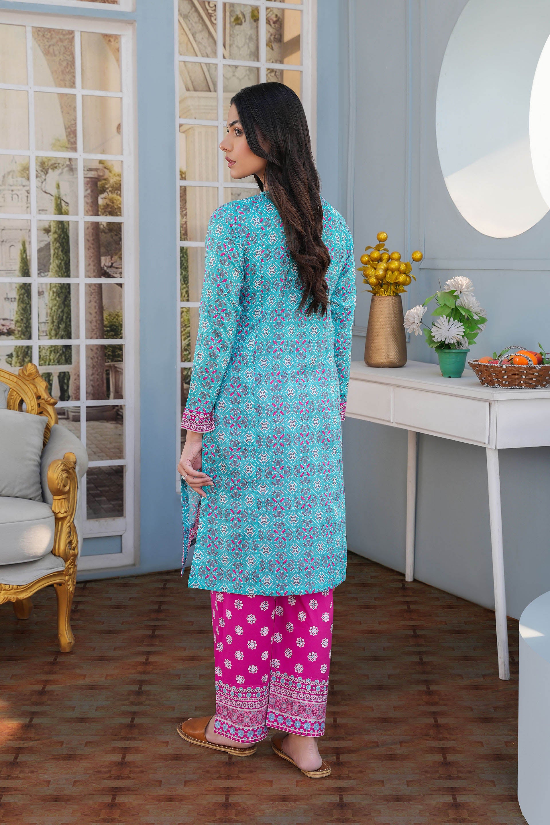 Asra E Noor: 2 Piece Suit in Multi Lawn (TR1082)