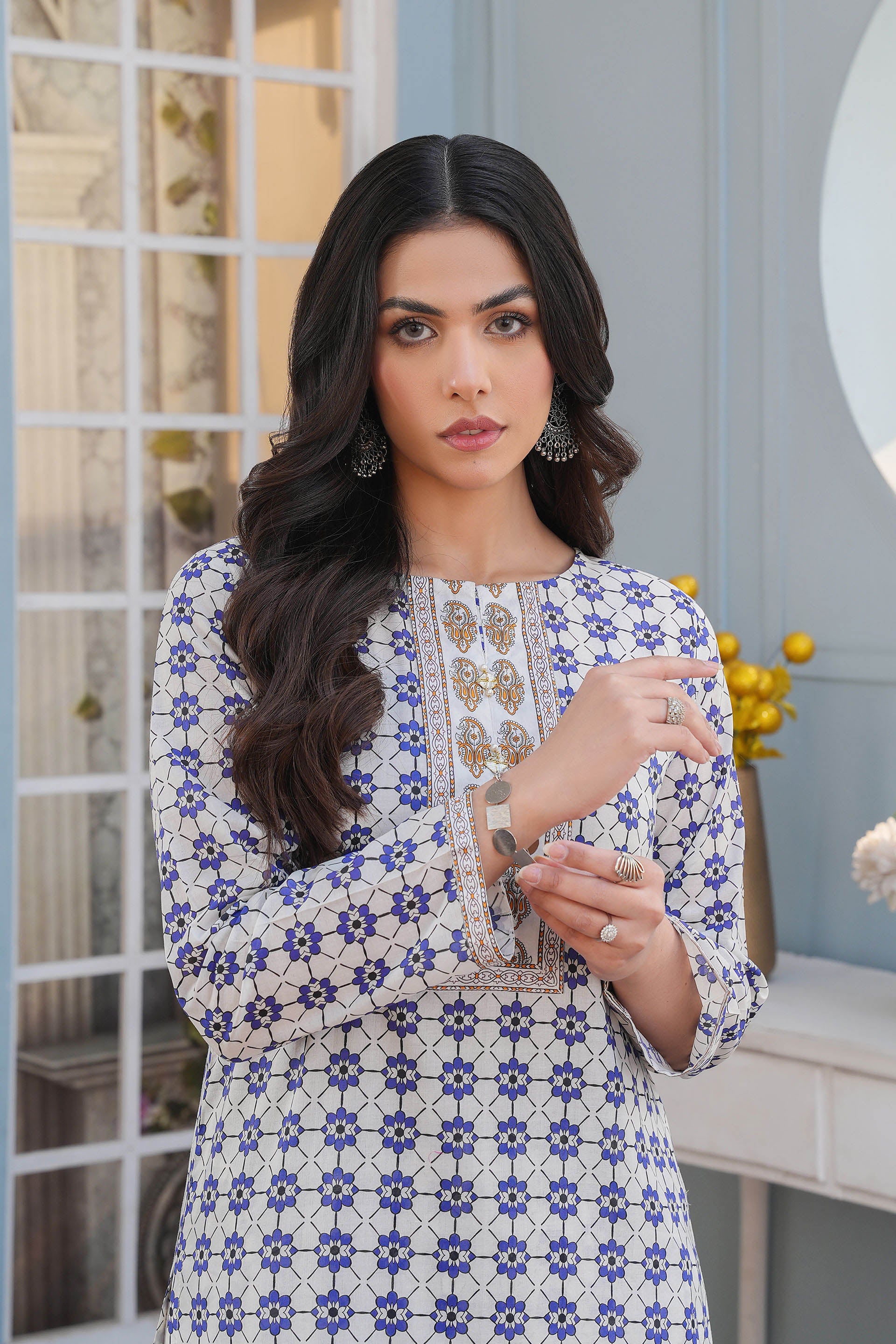 Floral Jaal 3: 2 Piece Suit in Multi Lawn (TR1089)