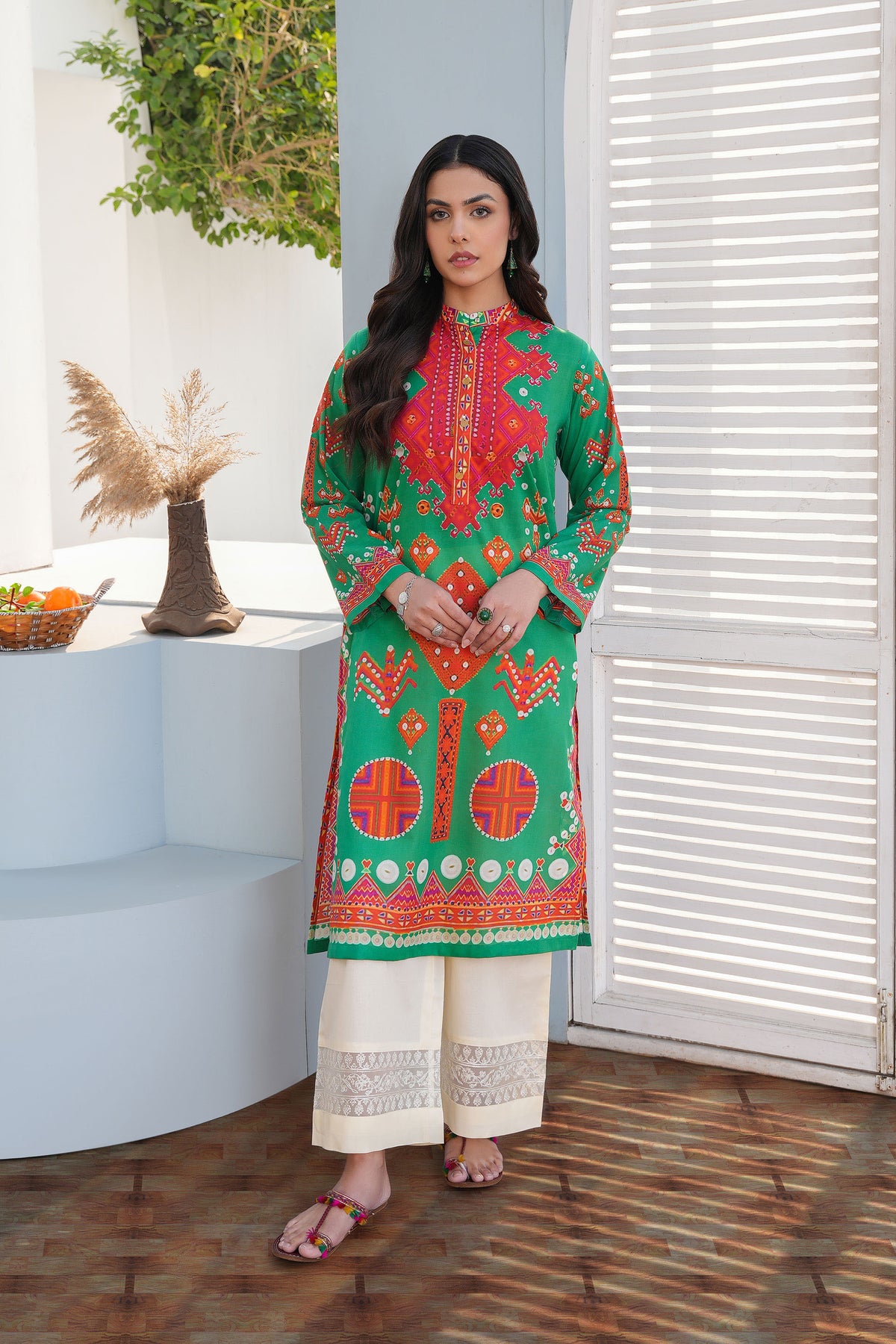 Green Print: 1 Piece Top in Multi Lawn (TR1091)