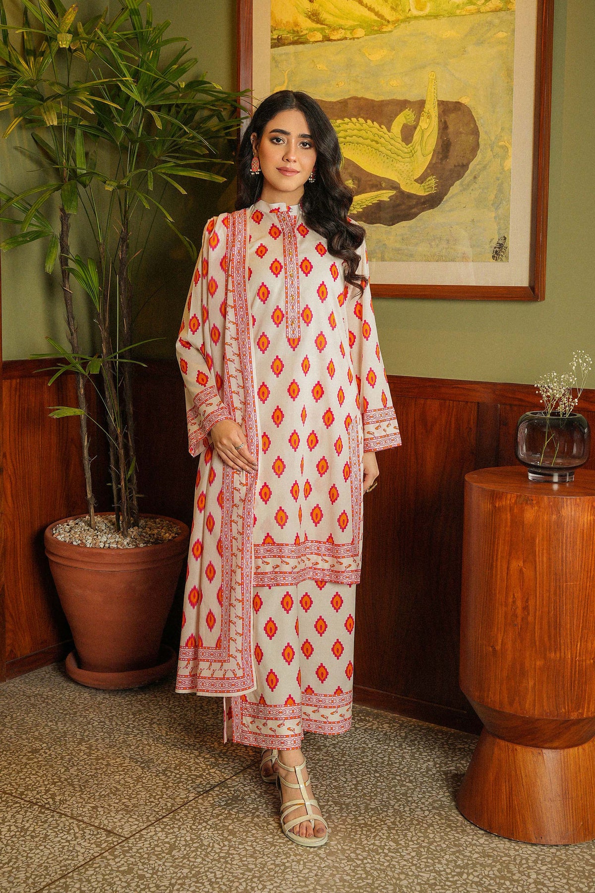 Arzoo: 3 Piece Suit Suit in Multi Lawn (TR1149)