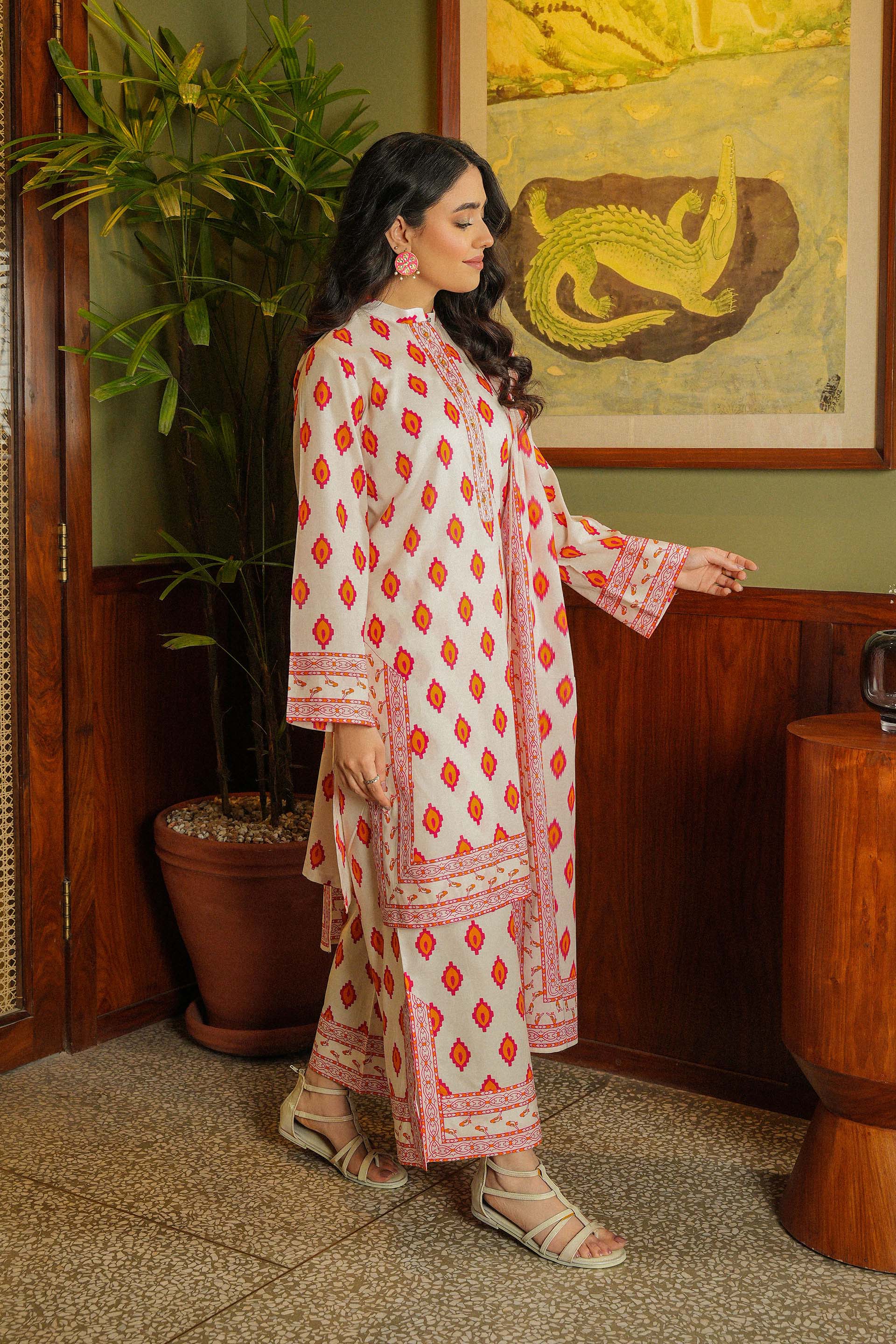 Arzoo: 3 Piece Suit Suit in Multi Lawn (TR1149)