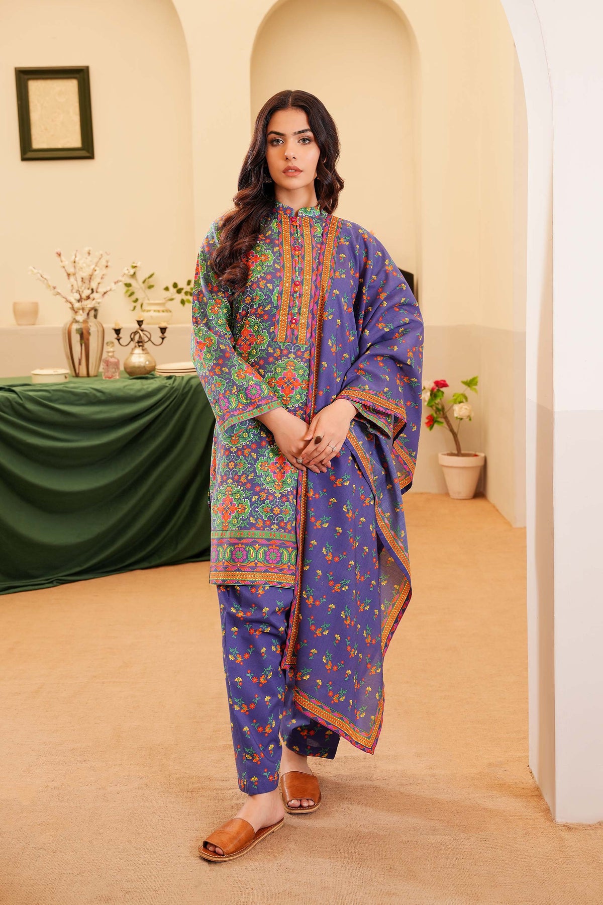 Noor E Nehi: 3 Piece Suit Suit in Multi Lawn (TR1155)