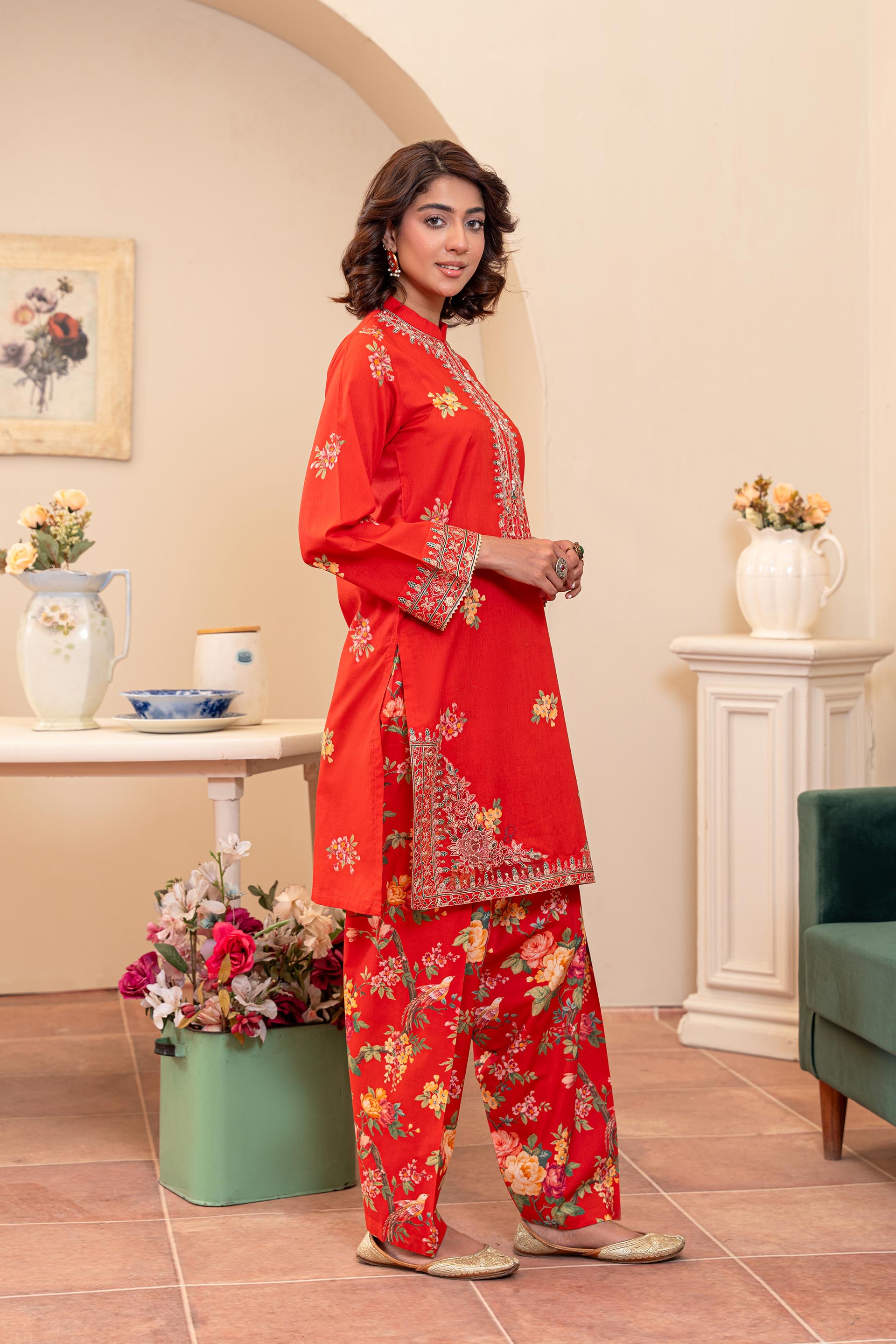 2 Piece Suit in Red Lawn (TR1186)