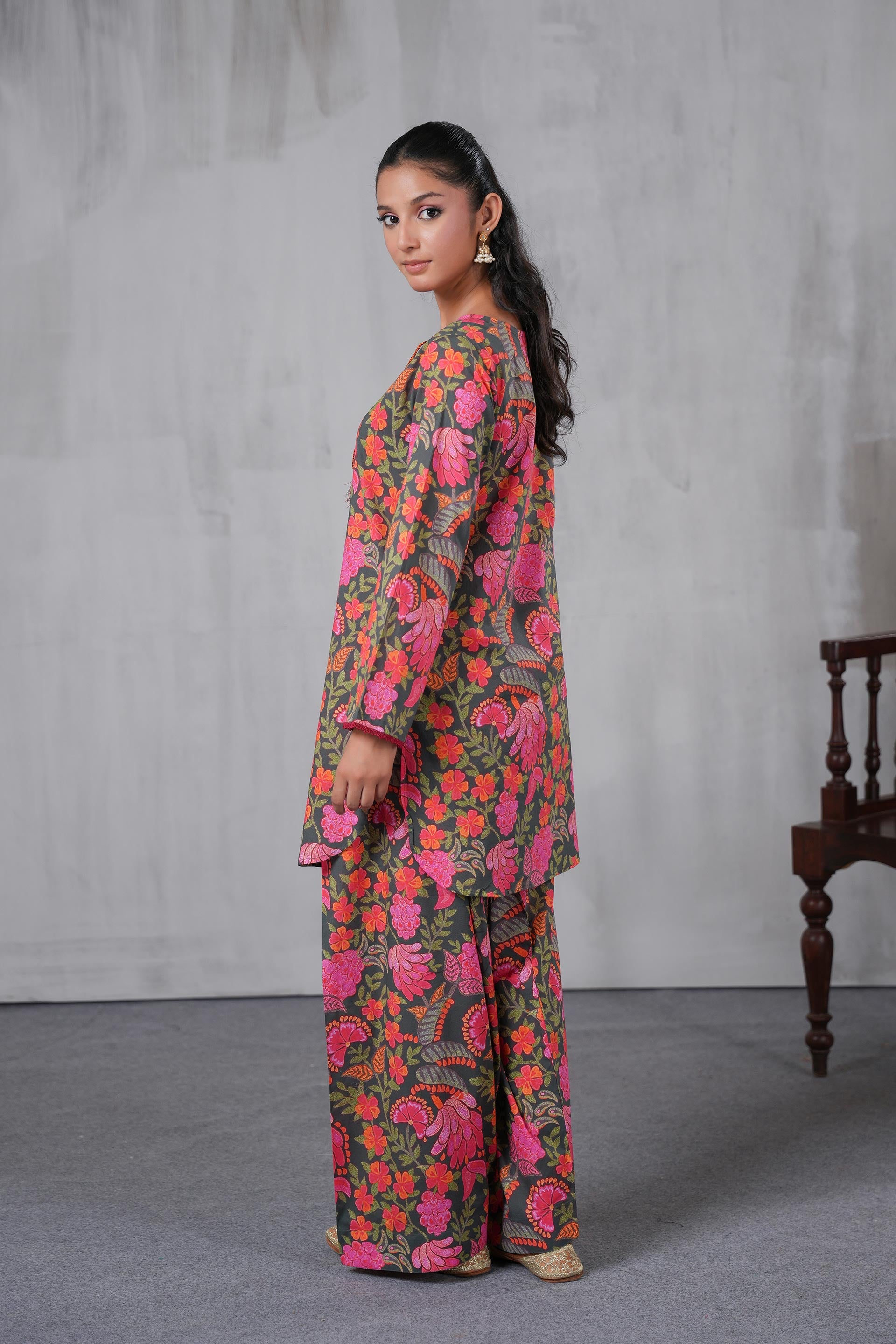 2 Piece Cambric Suit (TR1201)