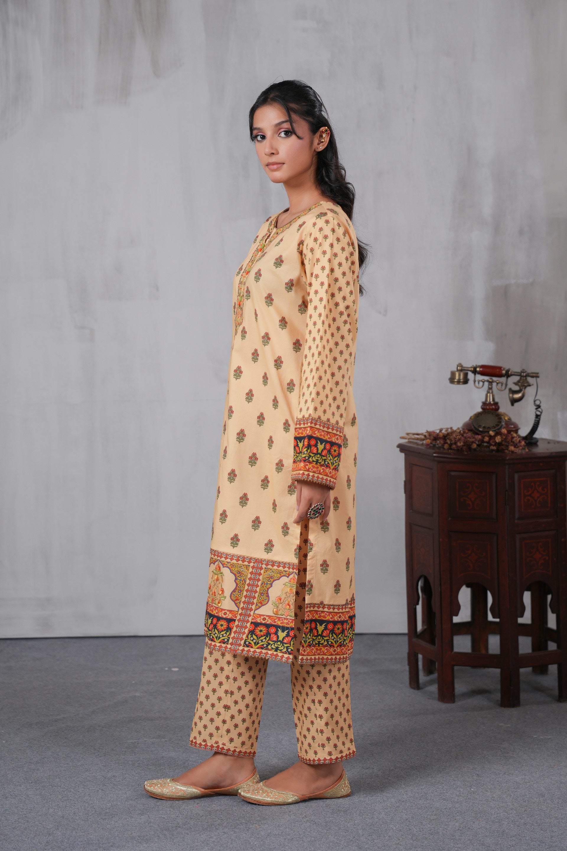 2 Piece Cambric Suit (TR1203)