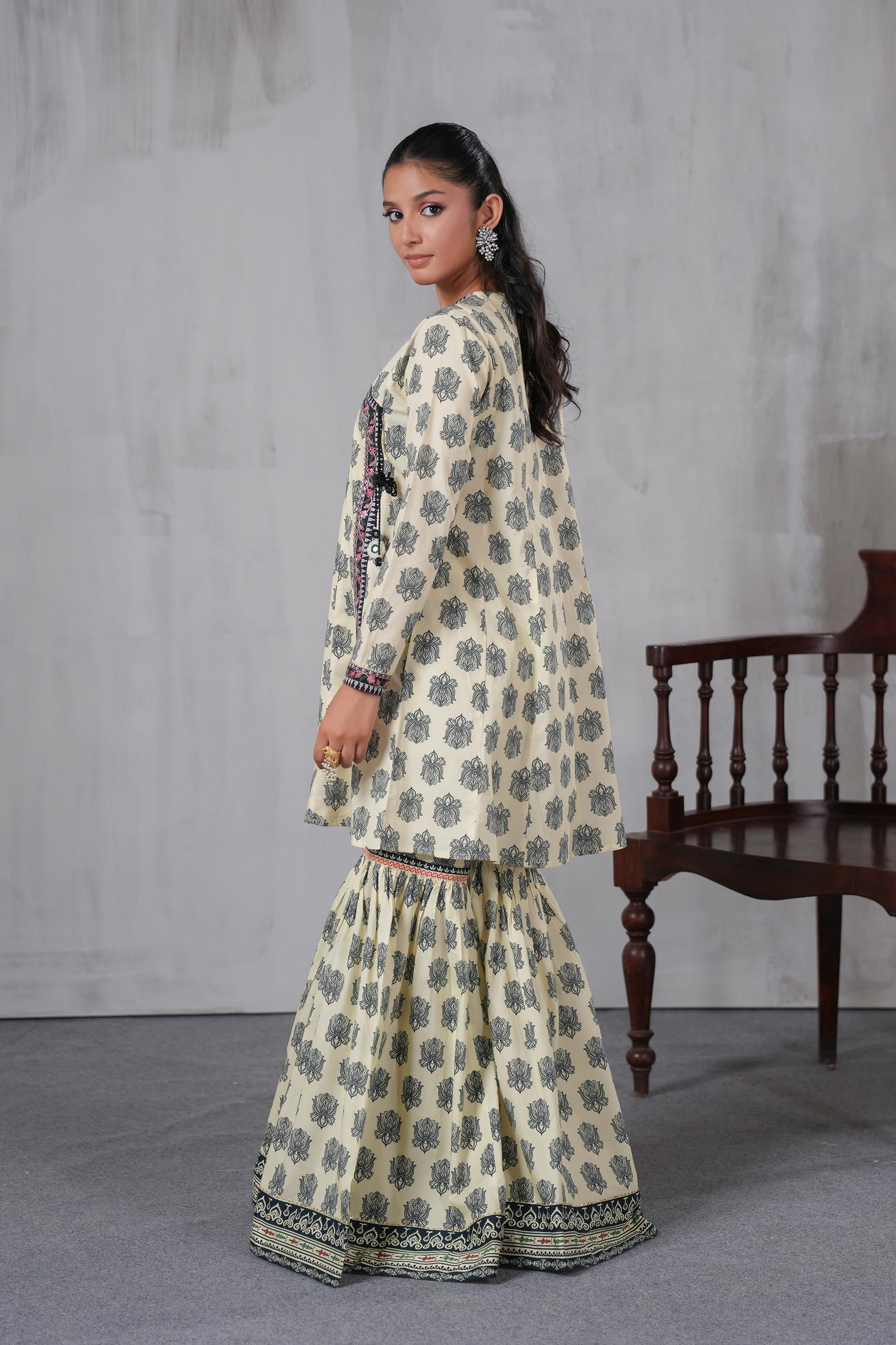 2 Piece Cambric Suit (TR1211)