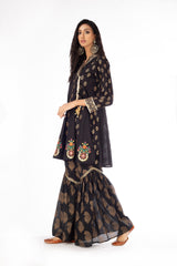Tassel Black (CR2825)