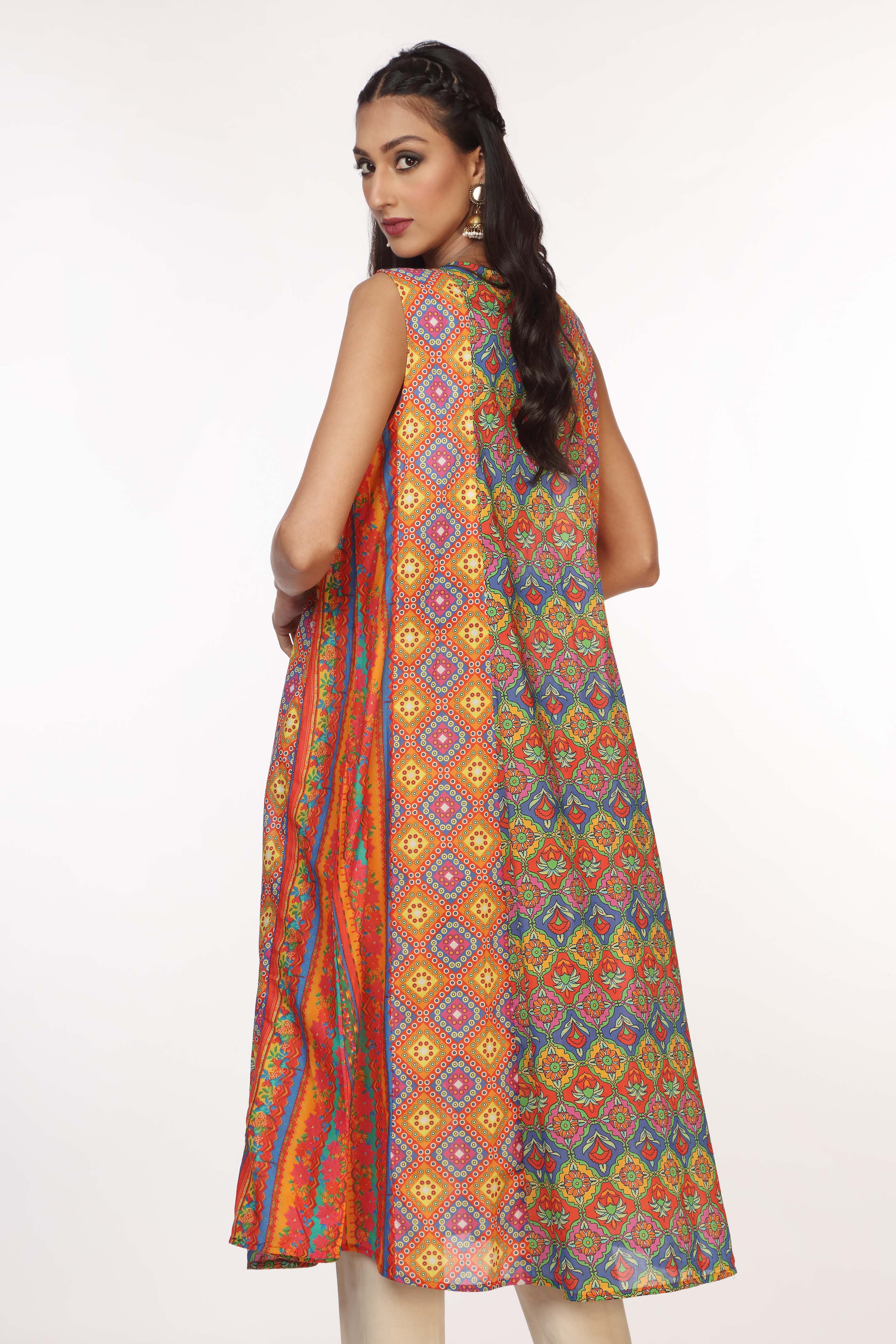 Moroccan Jaal in Multi coloured Printed Lawn fabric 3